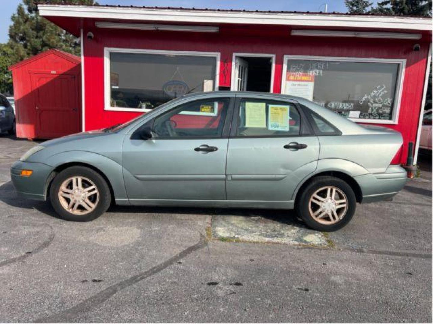 2003 Ford Focus SE (1FAHP34P03W) with an 2.0L L4 SOHC 8V engine, located at 601 E. Idaho St., Kalispell, MT, 59901, (406) 300-4664, 0.000000, 0.000000 - Photo#1