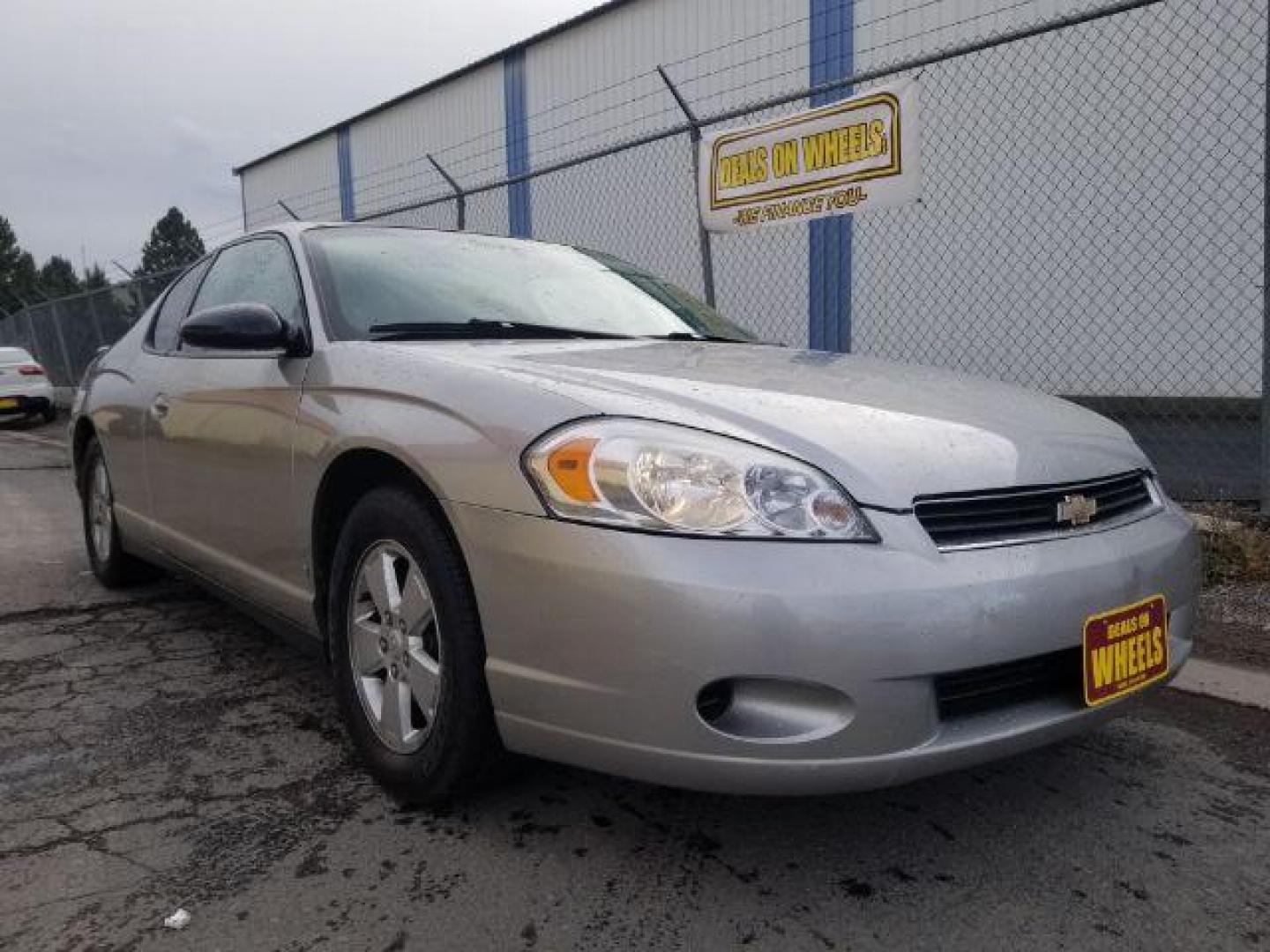 2004 Chevrolet Monte Carlo SS (2G1WX12K949) with an 3.8L V6 OHV 12V engine, 4-Speed Automatic transmission, located at 4047 Montana Ave., Billings, MT, 59101, 45.770847, -108.529800 - Photo#2