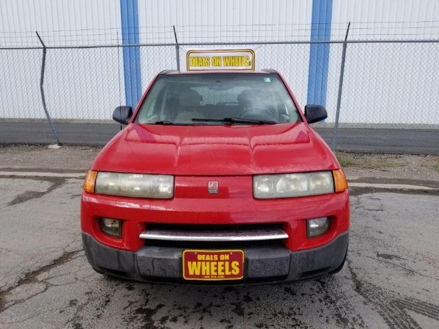 2004 Saturn Vue FWD V6 (5GZCZ53404S) with an 3.5L V6 SOHC 24V engine, 5-Speed Automatic transmission, located at 1821 N Montana Ave., Helena, MT, 59601, 0.000000, 0.000000 - Photo#1