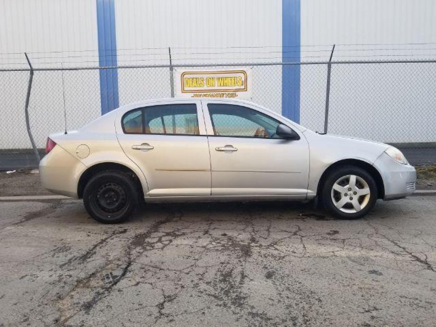 2005 Chevrolet Cobalt Sedan (1G1AK52F157) with an 2.2L L4 DOHC 16V engine, located at 4801 10th Ave S,, Great Falls, MT, 59405, 0.000000, 0.000000 - Photo#3