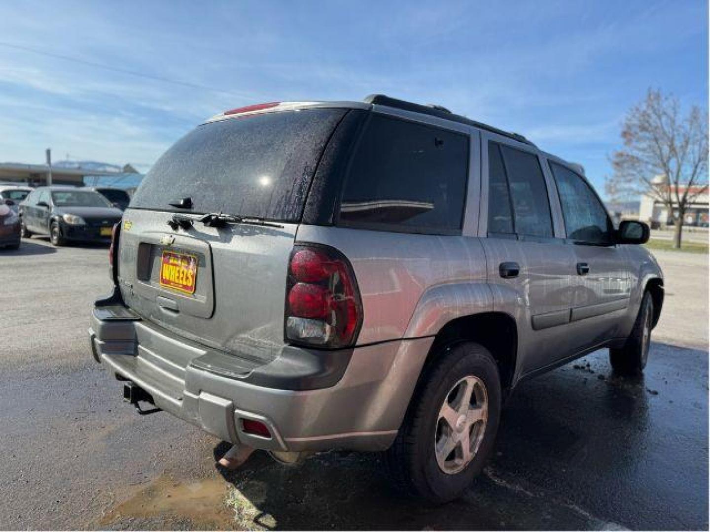 2005 Chevrolet TrailBlazer LS 4WD (1GNDT13S452) with an 4.2L L6 DOHC 24V engine, 4-Speed Automatic transmission, located at 601 E. Idaho St., Kalispell, MT, 59901, (406) 300-4664, 0.000000, 0.000000 - Photo#5