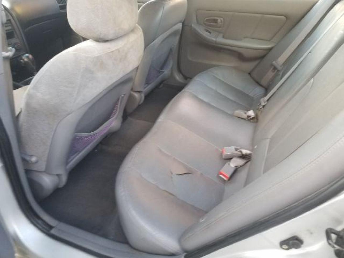 2005 Hyundai Elantra GT 4-Door (KMHDN46D95U) with an 2.0L L4 DOHC 16V engine, located at 601 E. Idaho St., Kalispell, MT, 59901, (406) 300-4664, 0.000000, 0.000000 - Photo#8