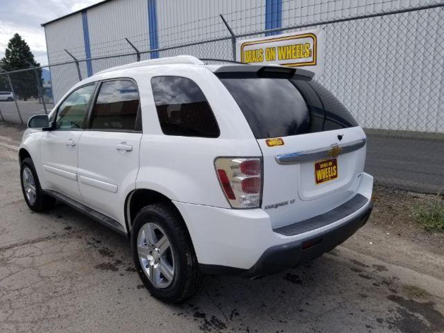 2006 Chevrolet Equinox LT AWD (2CNDL73F166) with an 3.4L V6 OHV 12V engine, 5-Speed Automatic transmission, located at 4047 Montana Ave., Billings, MT, 59101, 45.770847, -108.529800 - Photo#3