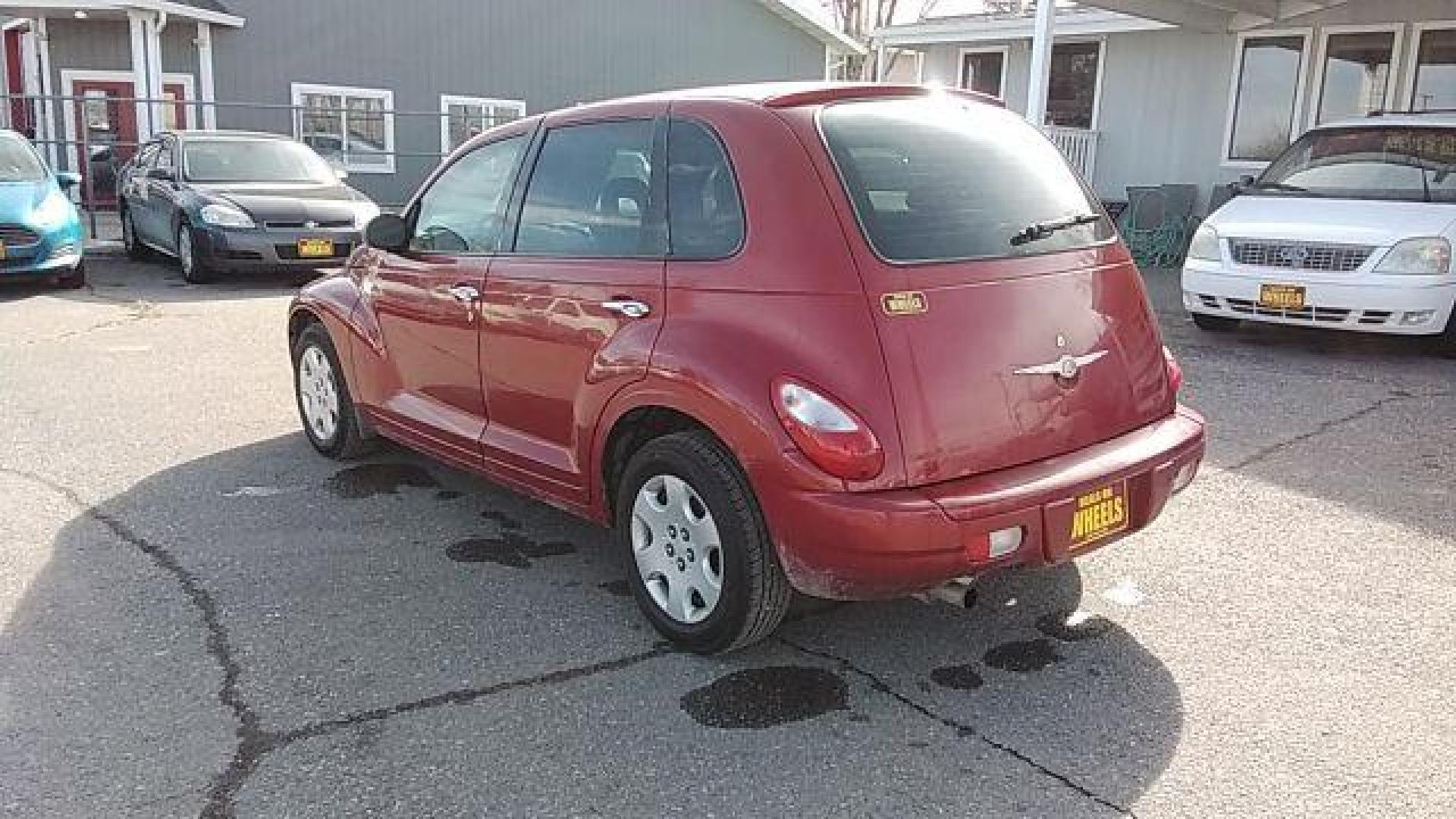 2006 Chrysler PT Cruiser Base (3A4FY48B96T) with an 2.4L L4 DOHC 16V engine, located at 1821 N Montana Ave., Helena, MT, 59601, 0.000000, 0.000000 - Photo#4