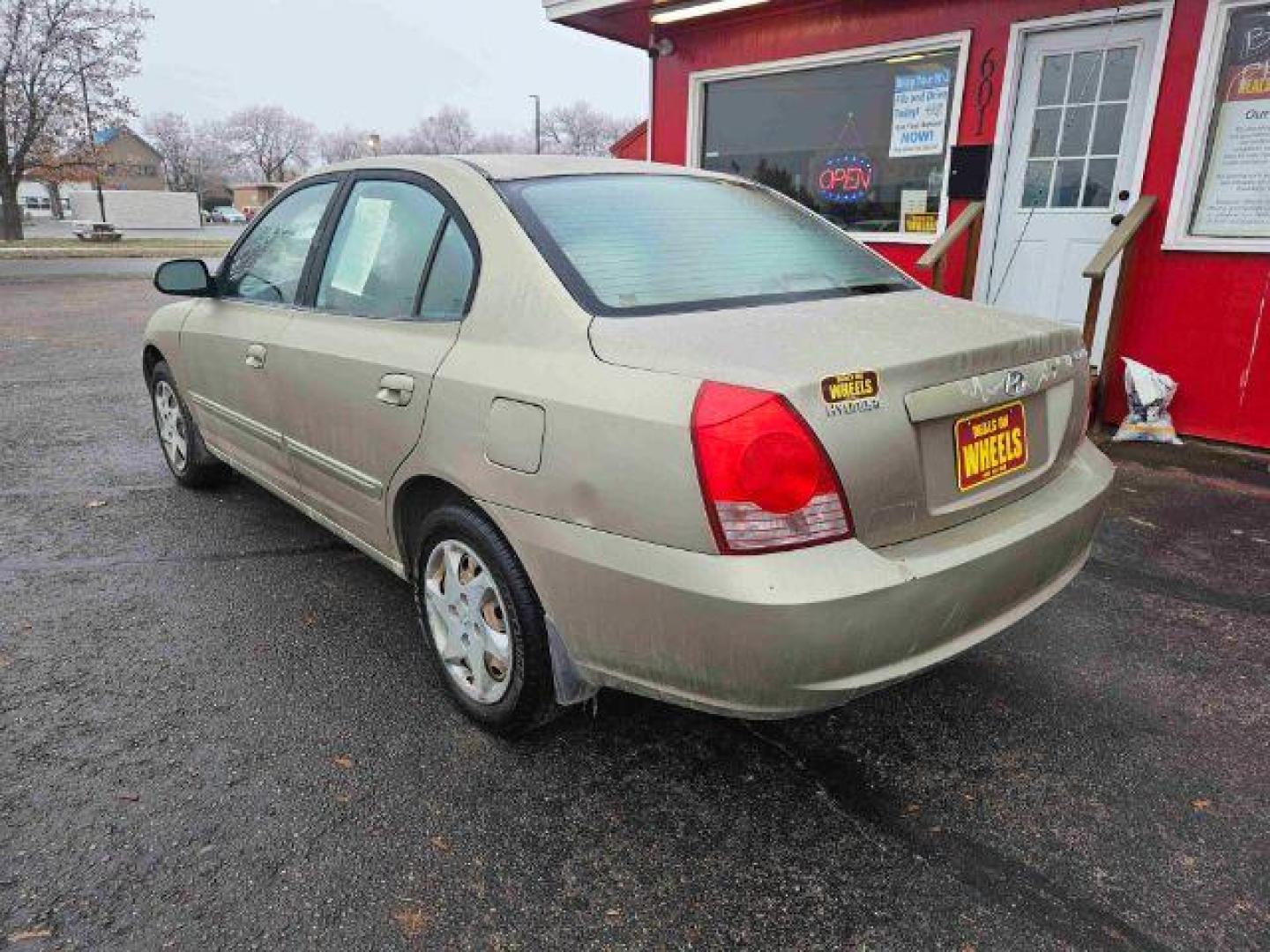 2006 Hyundai Elantra GLS 4-Door (KMHDN46D96U) with an 2.0L L4 DOHC 16V engine, located at 601 E. Idaho St., Kalispell, MT, 59901, (406) 300-4664, 0.000000, 0.000000 - Photo#2