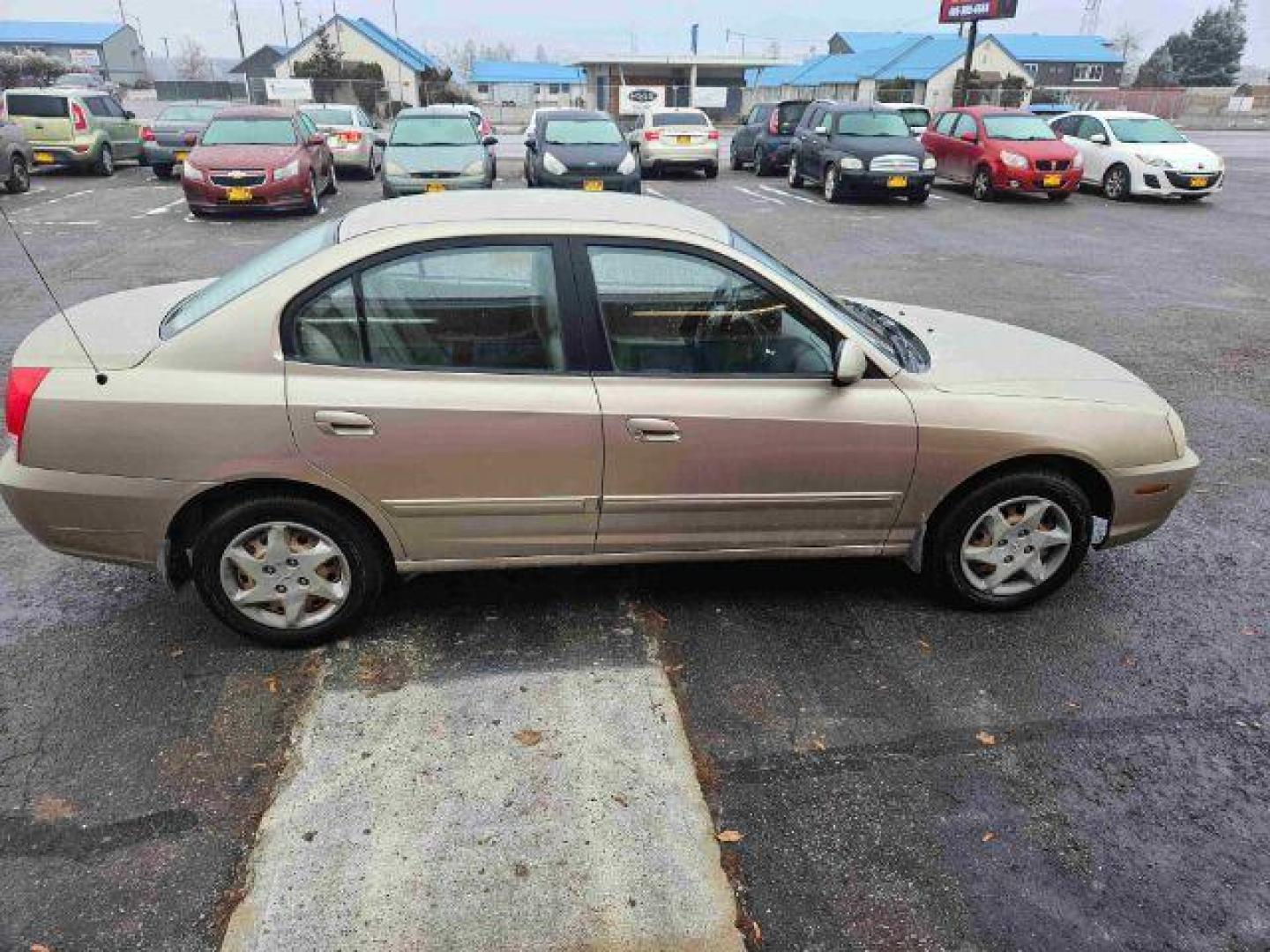 2006 Hyundai Elantra GLS 4-Door (KMHDN46D96U) with an 2.0L L4 DOHC 16V engine, located at 601 E. Idaho St., Kalispell, MT, 59901, (406) 300-4664, 0.000000, 0.000000 - Photo#5