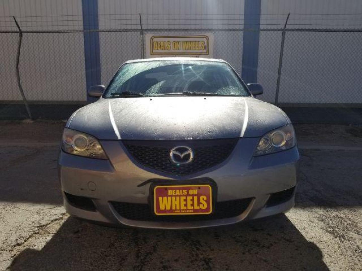 2006 Mazda MAZDA3 i 4-door (JM1BK12FX61) with an 2.0L L4 DOHC 16V engine, located at 601 E. Idaho St., Kalispell, MT, 59901, (406) 300-4664, 0.000000, 0.000000 - Photo#1