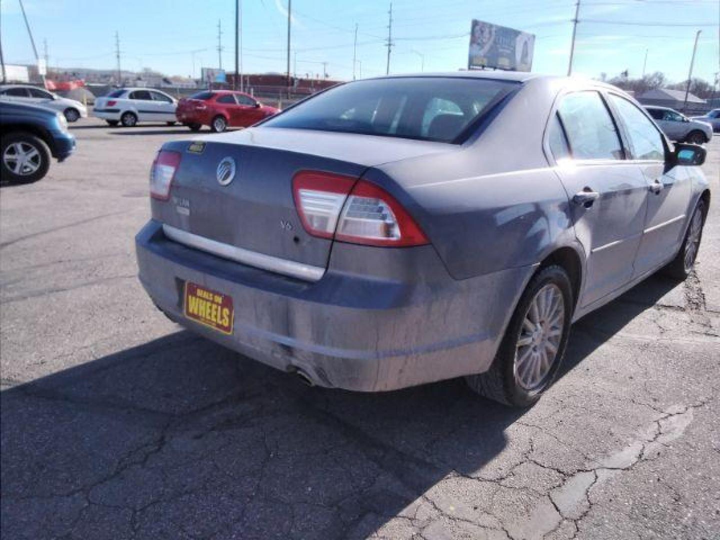 2006 Mercury Milan V6 Premier (3MEHM08196R) with an 3.0L V6 DOHC 24V engine, 6-Speed Automatic transmission, located at 1800 West Broadway, Missoula, 59808, (406) 543-1986, 46.881348, -114.023628 - Photo#4