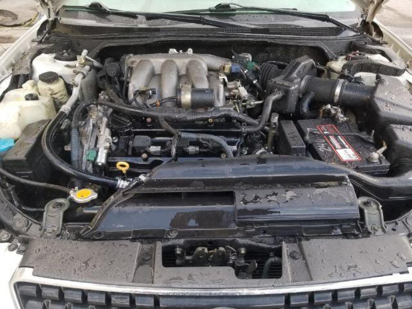 2006 Nissan Altima 3.5 SE (1N4BL11D46N) with an 3.5L V6 DOHC 24V engine, located at 601 E. Idaho St., Kalispell, MT, 59901, (406) 300-4664, 0.000000, 0.000000 - Photo#13