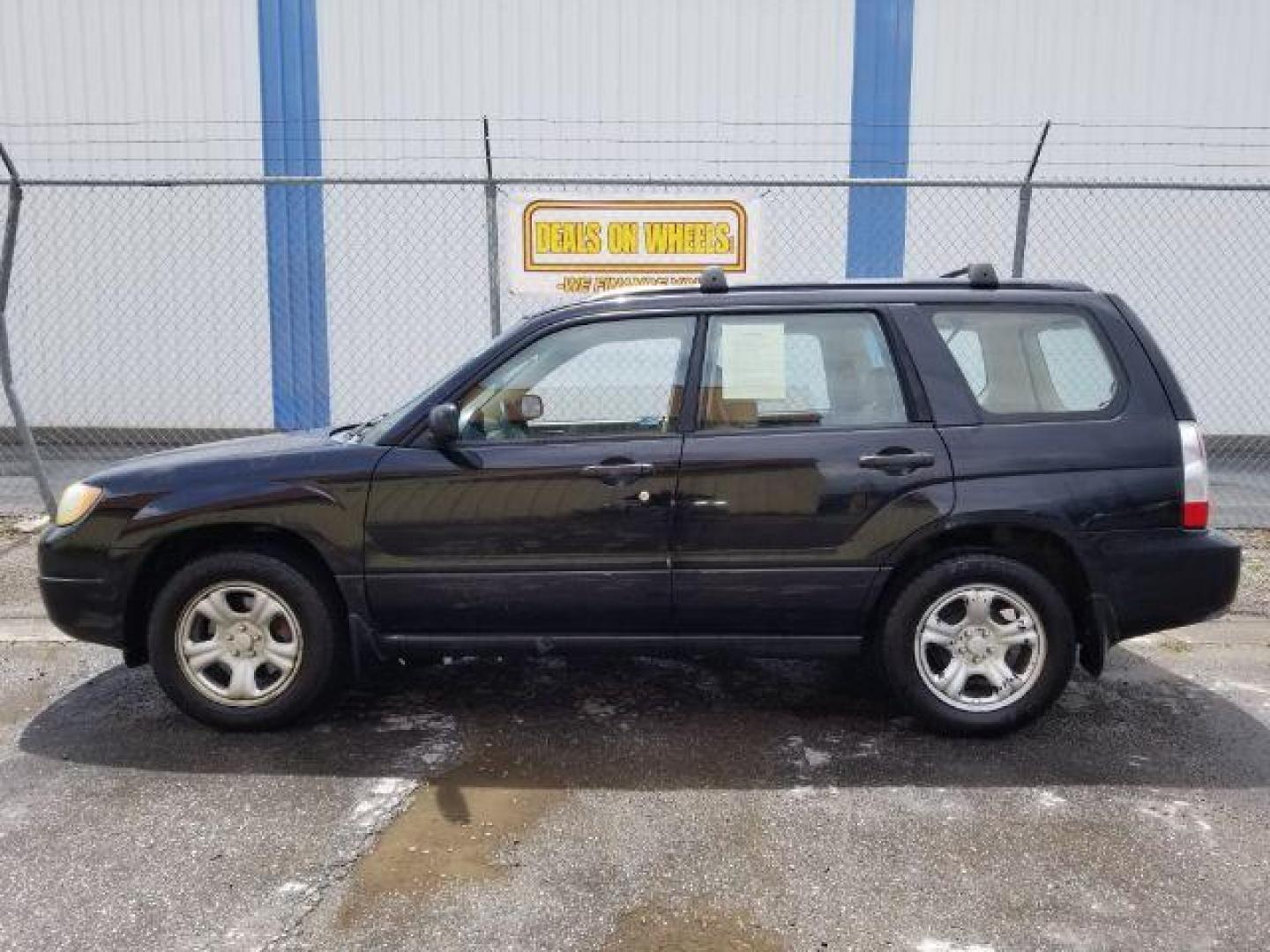 2006 Subaru Forester 2.5X (JF1SG63636H) with an 2.5L H4 SOHC 16V engine, 4-Speed Automatic transmission, located at 4801 10th Ave S,, Great Falls, MT, 59405, 0.000000, 0.000000 - Photo#2