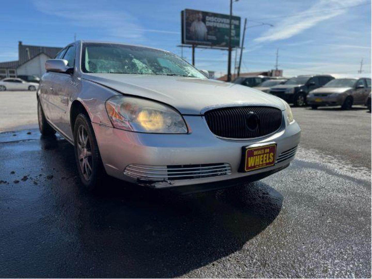 2007 Buick Lucerne CXL V6 (1G4HD57237U) with an 3.8L V6 OHV 12V engine, 4-Speed Automatic transmission, located at 601 E. Idaho St., Kalispell, MT, 59901, (406) 300-4664, 0.000000, 0.000000 - Photo#6