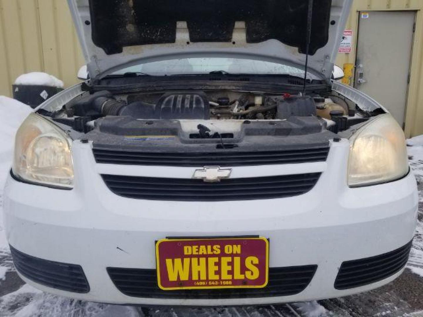 2007 Summit White Chevrolet Cobalt LT1 Coupe (1G1AL15F477) with an 2.2L L4 DOHC 16V engine, located at 4047 Montana Ave., Billings, MT, 59101, 45.770847, -108.529800 - Photo#12