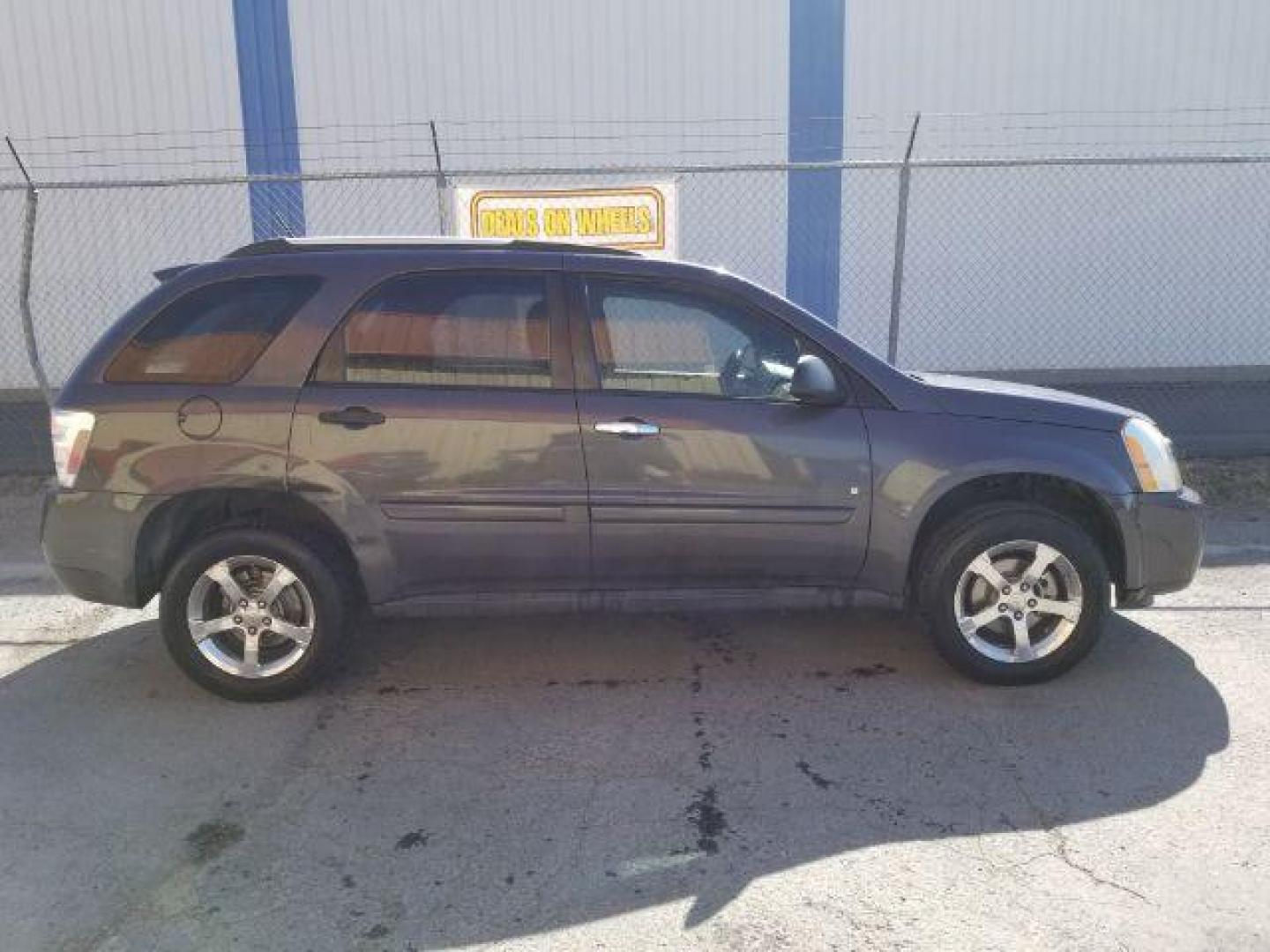 2007 Granite Gray Metalli Chevrolet Equinox LS 2WD (2CNDL13F976) with an 3.4L V6 OHV 12V engine, 5-Speed Automatic transmission, located at 4801 10th Ave S,, Great Falls, MT, 59405, 0.000000, 0.000000 - Photo#5