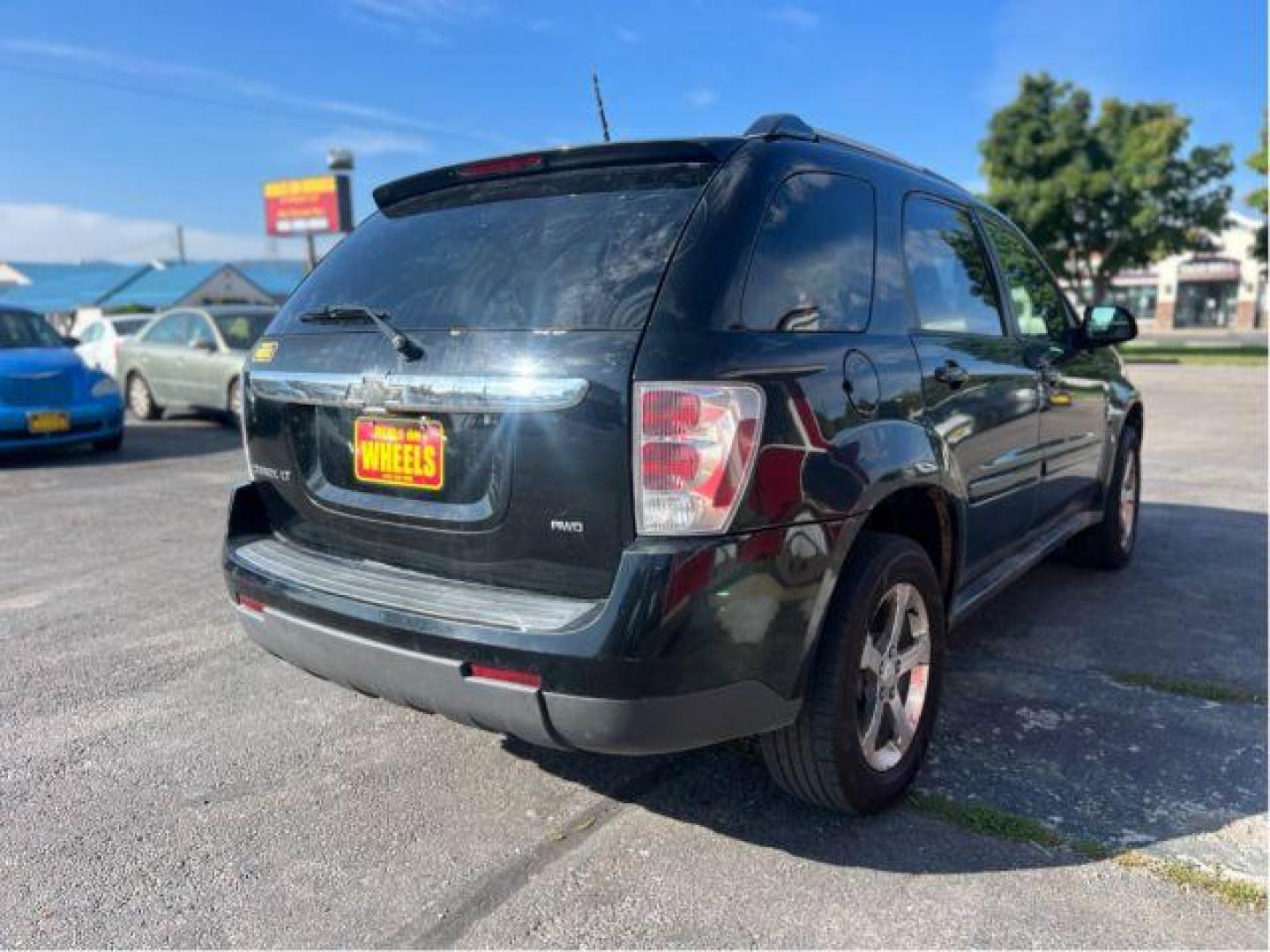 2007 Chevrolet Equinox LT1 AWD (2CNDL73F276) with an 3.4L V6 OHV 12V engine, 5-Speed Automatic transmission, located at 601 E. Idaho St., Kalispell, MT, 59901, (406) 300-4664, 0.000000, 0.000000 - Photo#4