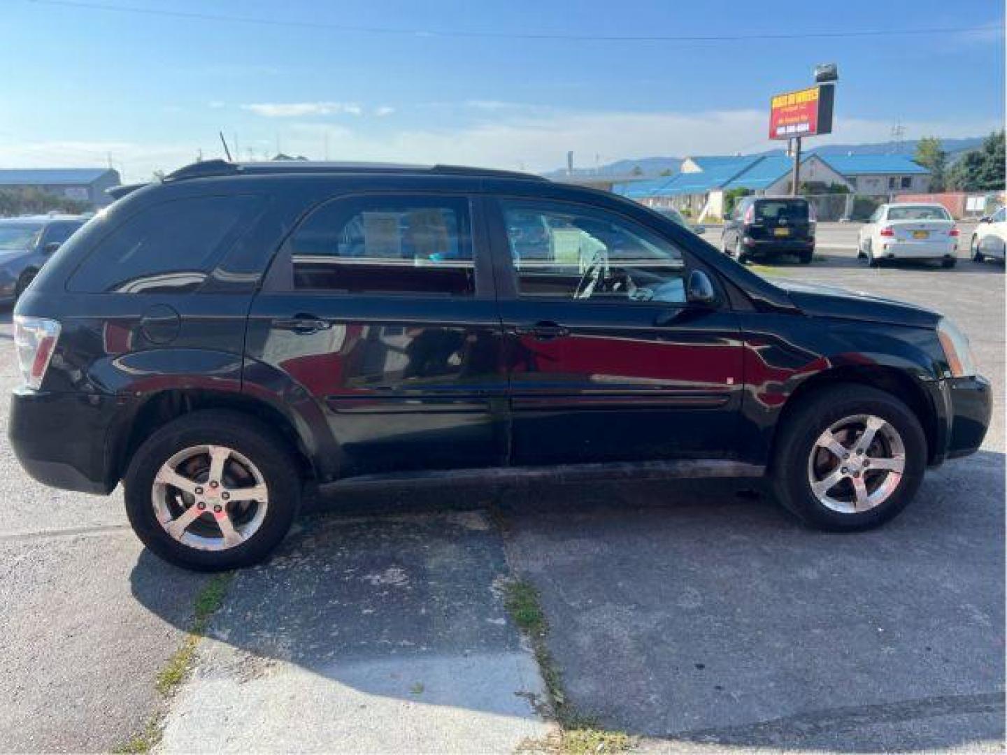 2007 Chevrolet Equinox LT1 AWD (2CNDL73F276) with an 3.4L V6 OHV 12V engine, 5-Speed Automatic transmission, located at 601 E. Idaho St., Kalispell, MT, 59901, (406) 300-4664, 0.000000, 0.000000 - Photo#5