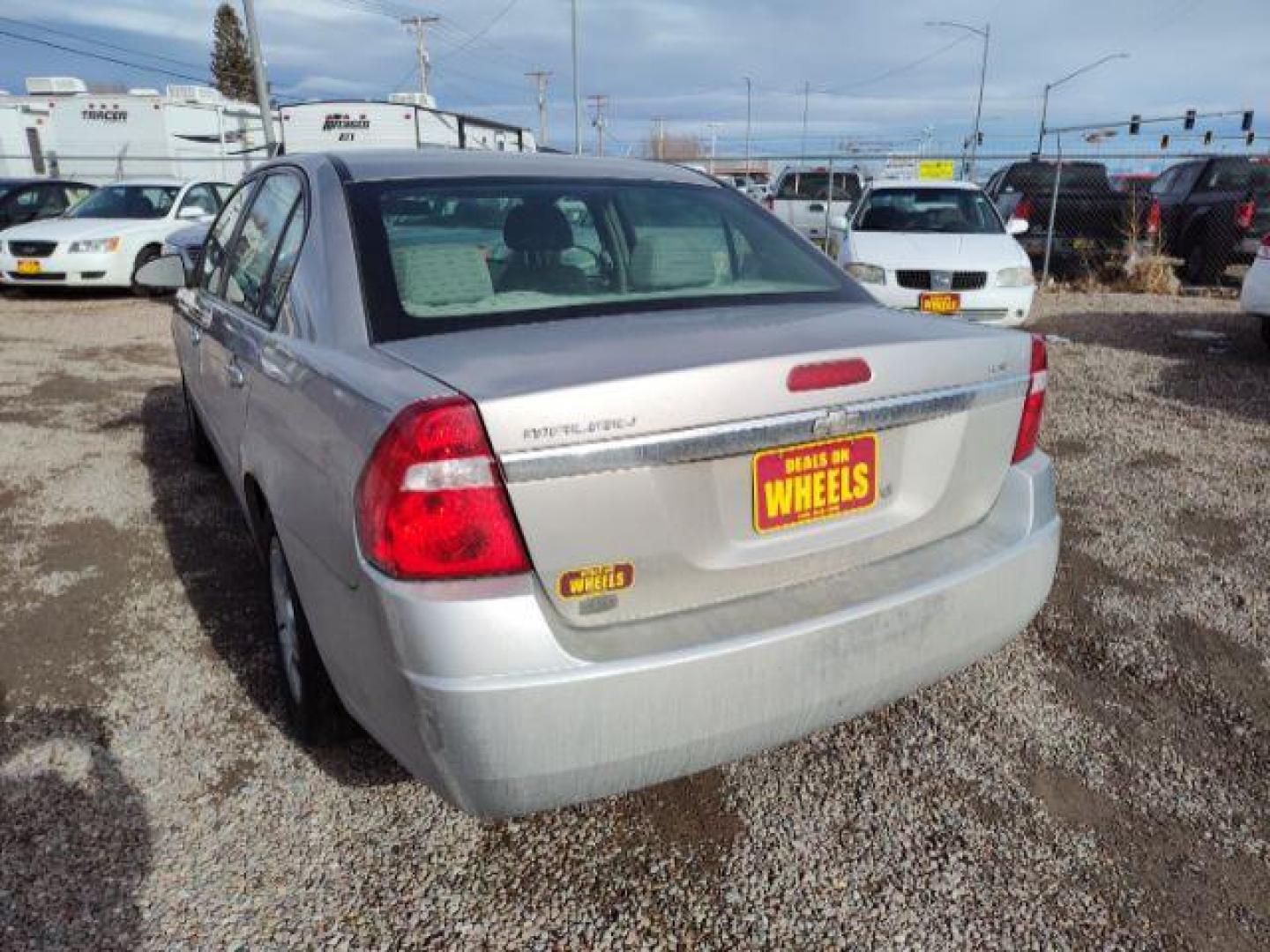 2007 Chevrolet Malibu LS (1G1ZS58F27F) with an 2.2L L4 DOHC 16V engine, 4-Speed Automatic transmission, located at 4801 10th Ave S,, Great Falls, MT, 59405, 0.000000, 0.000000 - Photo#2