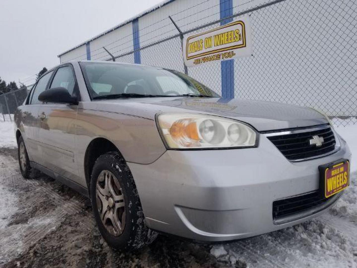 2007 Chevrolet Malibu LS (1G1ZS58F27F) with an 2.2L L4 DOHC 16V engine, 4-Speed Automatic transmission, located at 1800 West Broadway, Missoula, 59808, (406) 543-1986, 46.881348, -114.023628 - Photo#2