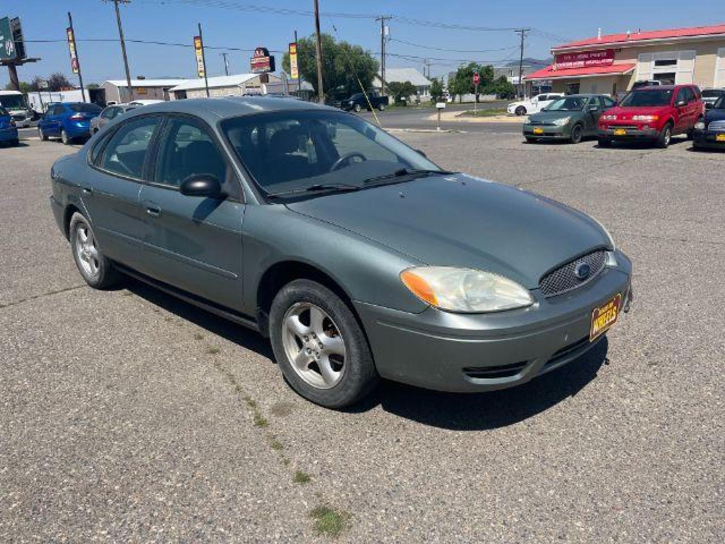 2007 Green Ford Taurus n/a (1FAFP53UX7A) with an 3.0 L engine, located at 1821 N Montana Ave., Helena, MT, 59601, 0.000000, 0.000000 - Photo#2