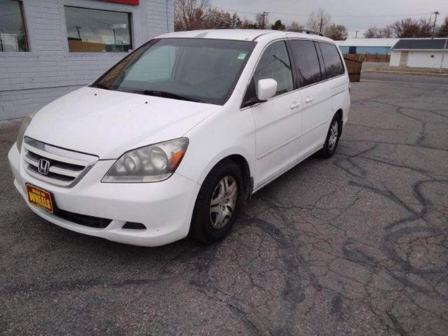 2007 Honda Odyssey EX (5FNRL38407B) with an 3.5L V6 SOHC 24V engine, 5-Speed Automatic transmission, located at 4047 Montana Ave., Billings, MT, 59101, 45.770847, -108.529800 - Photo#0