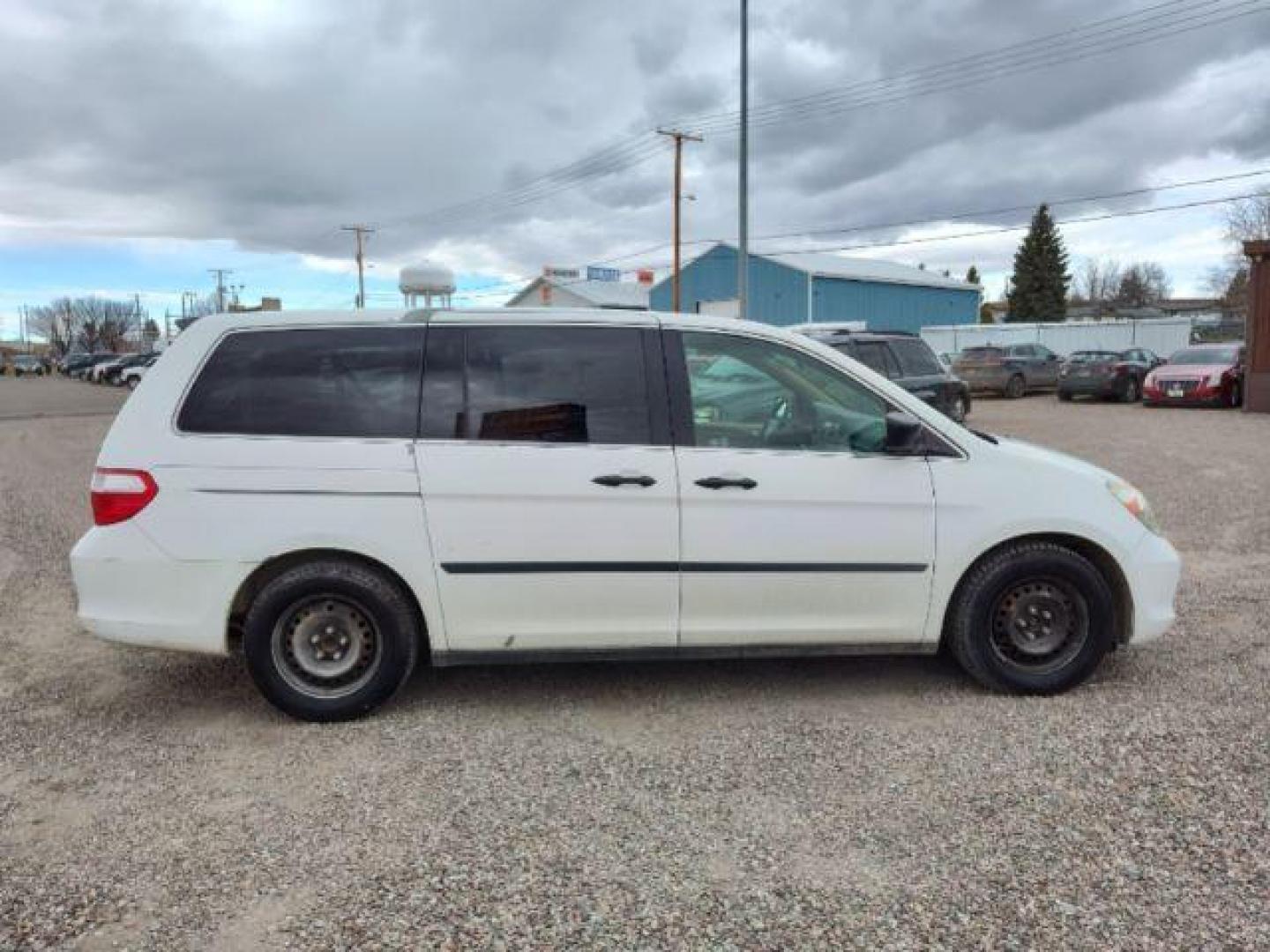 2007 Honda Odyssey LX (5FNRL38247B) with an 3.5L V6 SOHC 24V engine, 5-Speed Automatic transmission, located at 4801 10th Ave S,, Great Falls, MT, 59405, 0.000000, 0.000000 - Photo#5