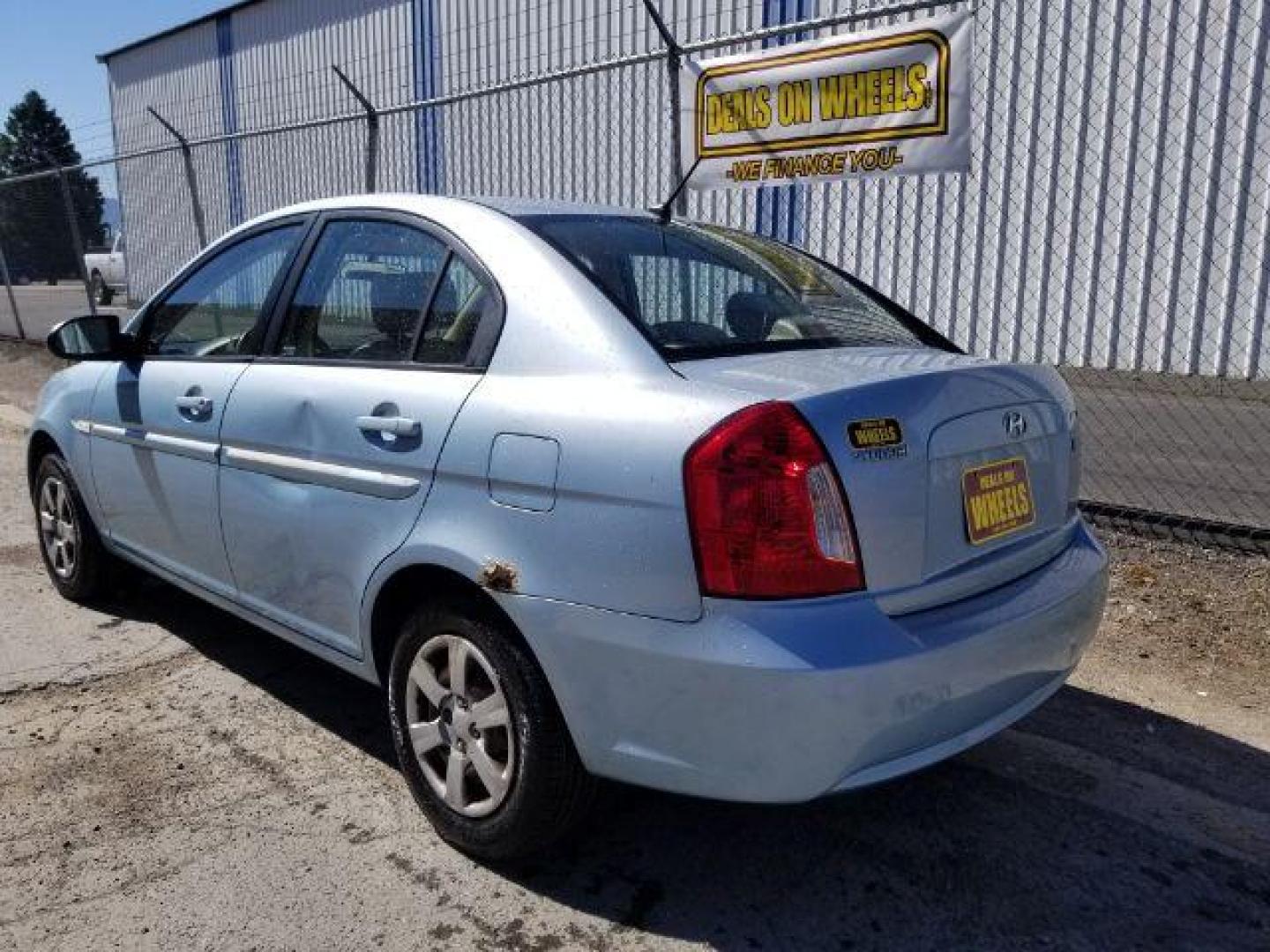 2007 Hyundai Accent GLS 4-Door (KMHCN46CX7U) with an 1.6L L4 DOHC 16V engine, located at 601 E. Idaho St., Kalispell, MT, 59901, (406) 300-4664, 0.000000, 0.000000 - Photo#3