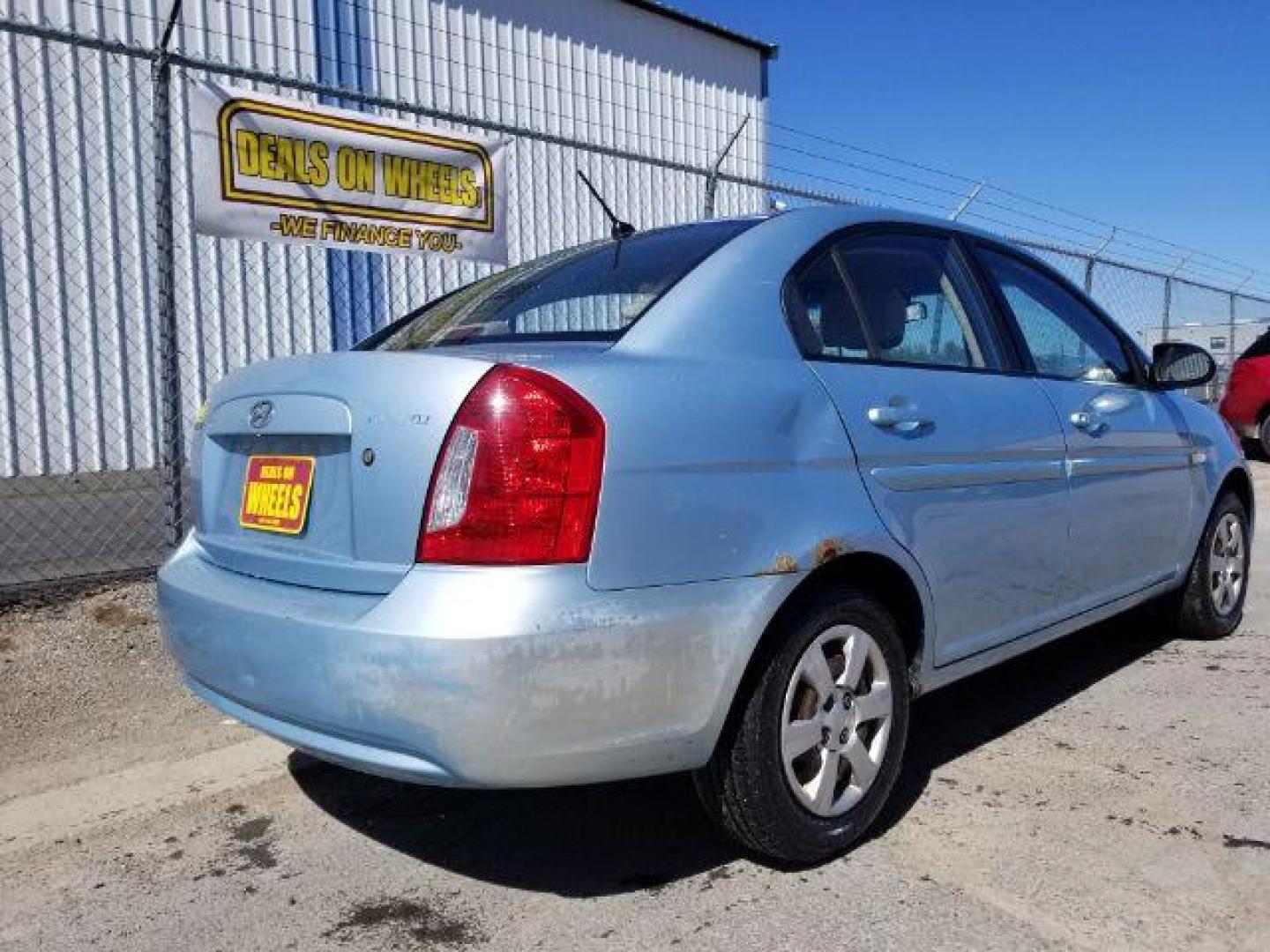 2007 Hyundai Accent GLS 4-Door (KMHCN46CX7U) with an 1.6L L4 DOHC 16V engine, located at 601 E. Idaho St., Kalispell, MT, 59901, (406) 300-4664, 0.000000, 0.000000 - Photo#4