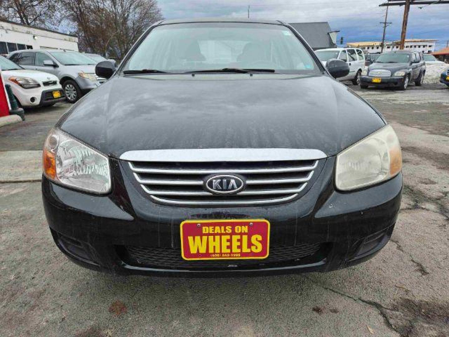 2007 Kia Spectra EX (KNAFE122675) with an 2.0L L4 DOHC 16V engine, located at 601 E. Idaho St., Kalispell, MT, 59901, (406) 300-4664, 0.000000, 0.000000 - Photo#7