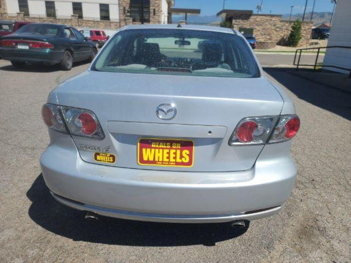 2007 Mazda Mazda6 SEDAN 4-DR (1YVHP80C375) with an 2.3L L4 DOHC 16V engine, located at 4047 Montana Ave., Billings, MT, 59101, 45.770847, -108.529800 - Photo#4