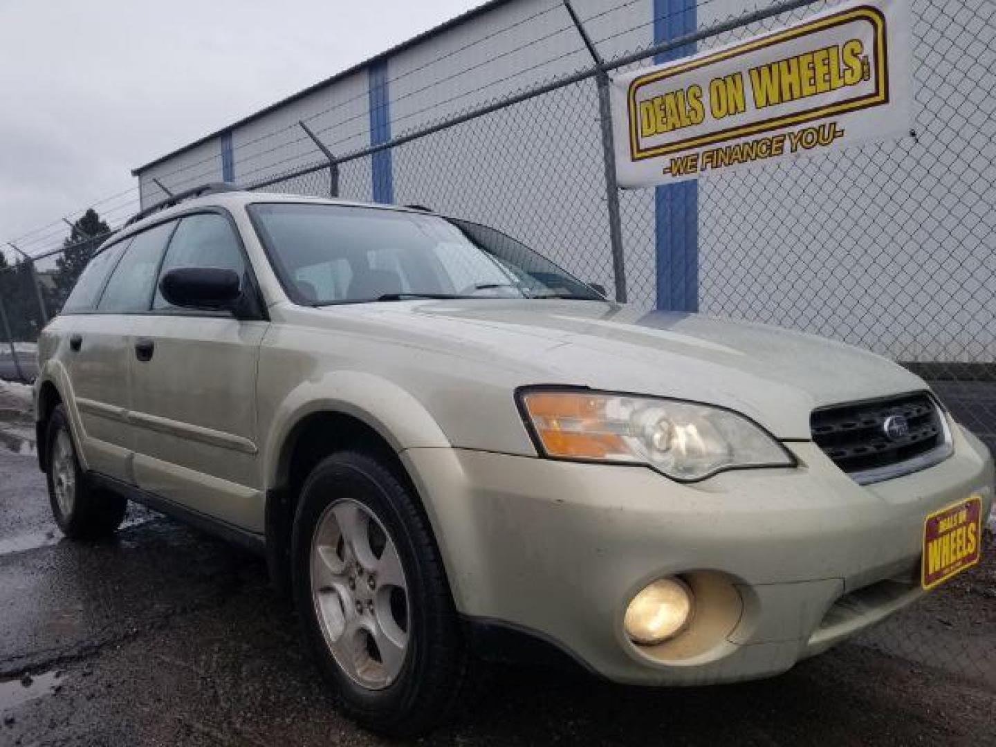 2007 Subaru Outback 2.5i Wagon (4S4BP61C876) with an 2.5L H4 SOHC 16V engine, 5-Speed Manual transmission, located at 1800 West Broadway, Missoula, 59808, (406) 543-1986, 46.881348, -114.023628 - Photo#2