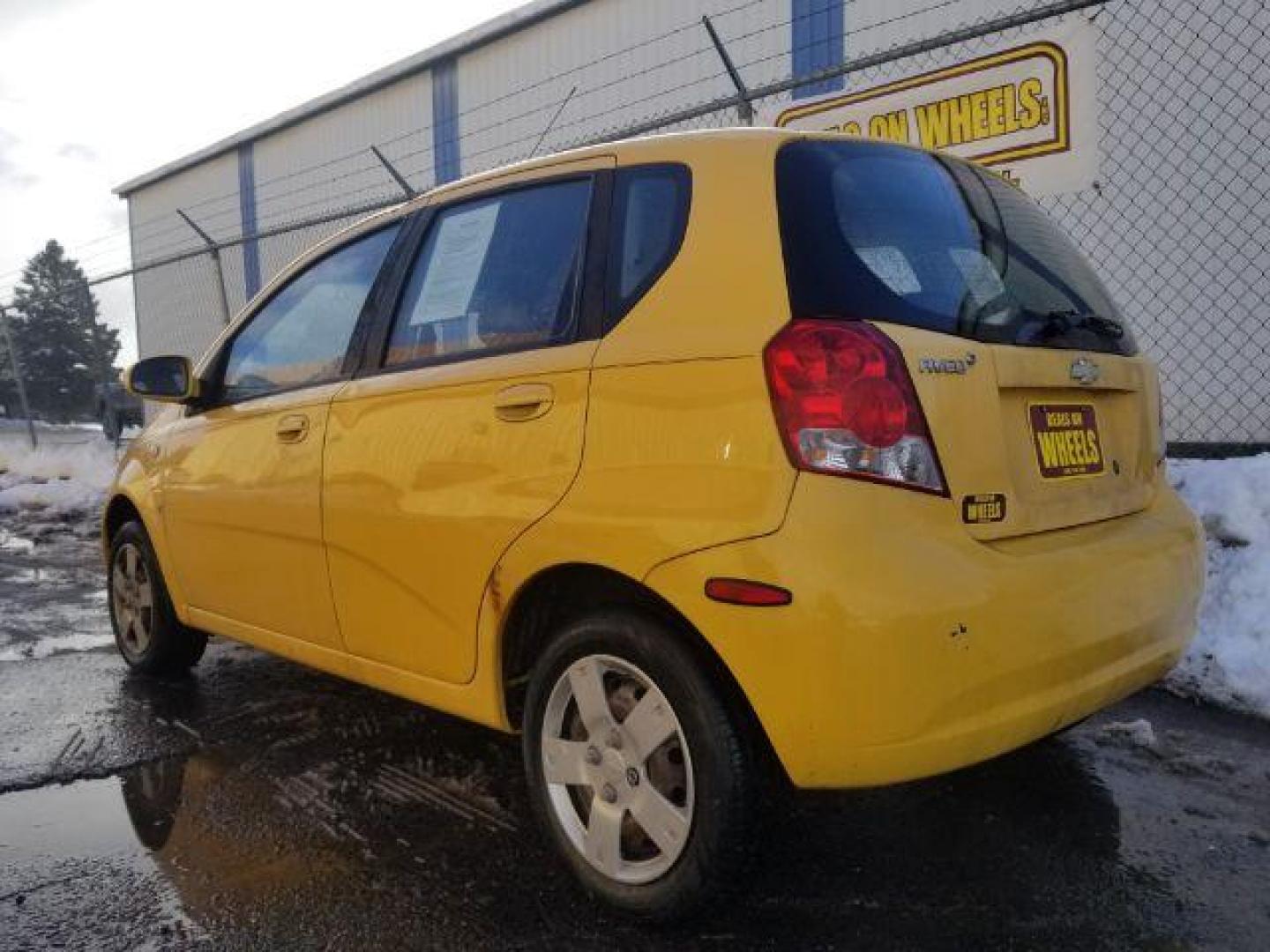 2008 Chevrolet Aveo5 SVM (KL1TD66658B) with an 1.6L L4 DOHC 16V engine, 5-Speed Manual transmission, located at 1821 N Montana Ave., Helena, MT, 59601, 0.000000, 0.000000 - Photo#4