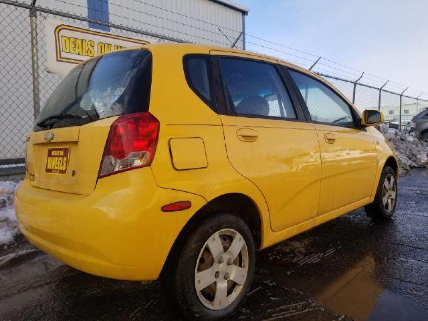 2008 Chevrolet Aveo5 SVM (KL1TD66658B) with an 1.6L L4 DOHC 16V engine, 5-Speed Manual transmission, located at 1821 N Montana Ave., Helena, MT, 59601, 0.000000, 0.000000 - Photo#5