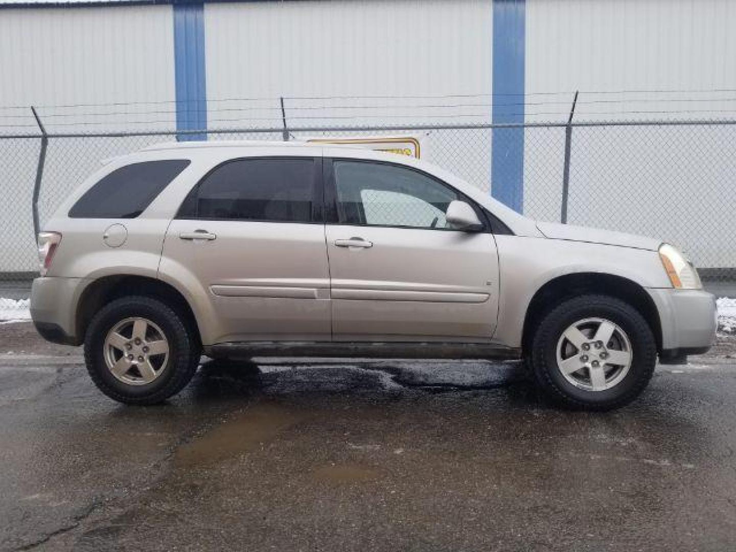 2008 Chevrolet Equinox LT1 AWD (2CNDL43F086) with an 3.4L V6 OHV 12V engine, 5-Speed Automatic transmission, located at 4801 10th Ave S,, Great Falls, MT, 59405, 0.000000, 0.000000 - Photo#3