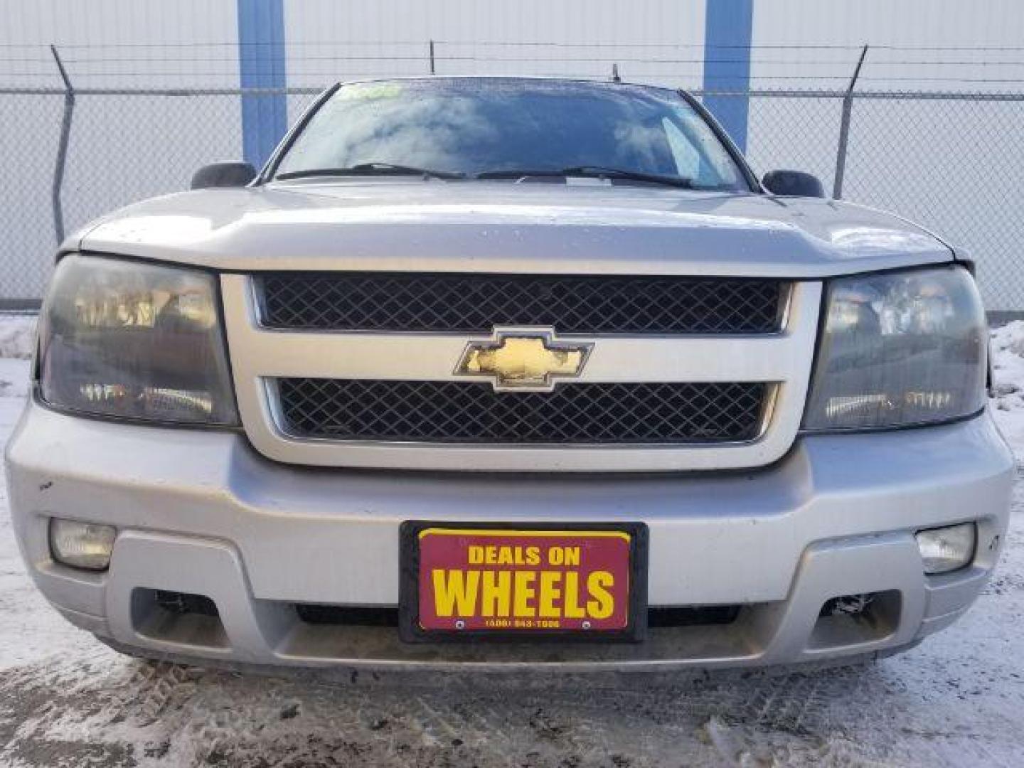 2008 Chevrolet TrailBlazer LT2 4WD (1GNDT13S882) with an 4.2L L6 DOHC 24V engine, 4-Speed Automatic transmission, located at 1800 West Broadway, Missoula, 59808, (406) 543-1986, 46.881348, -114.023628 - Photo#1