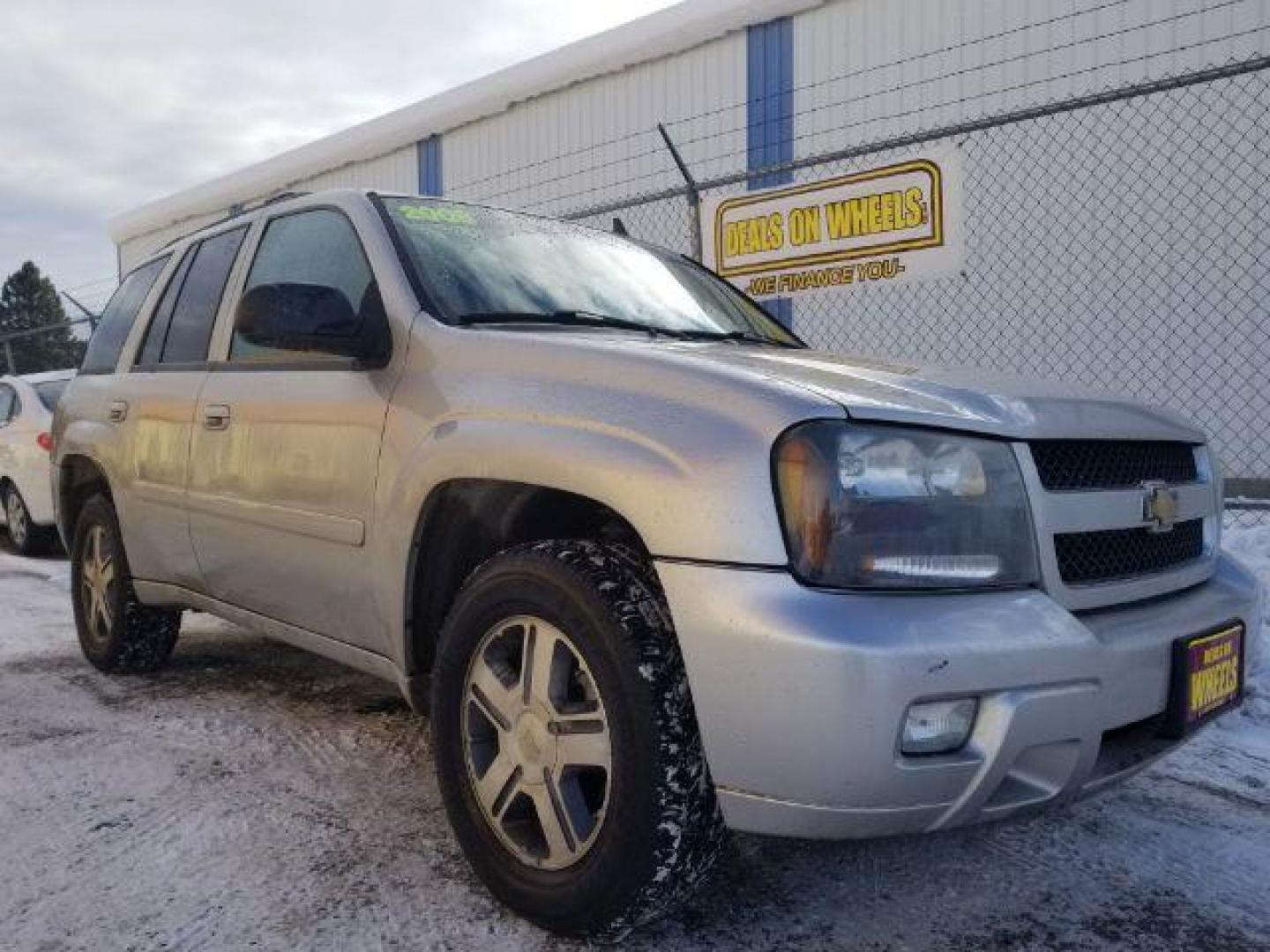 2008 Chevrolet TrailBlazer LT2 4WD (1GNDT13S882) with an 4.2L L6 DOHC 24V engine, 4-Speed Automatic transmission, located at 1800 West Broadway, Missoula, 59808, (406) 543-1986, 46.881348, -114.023628 - Photo#2