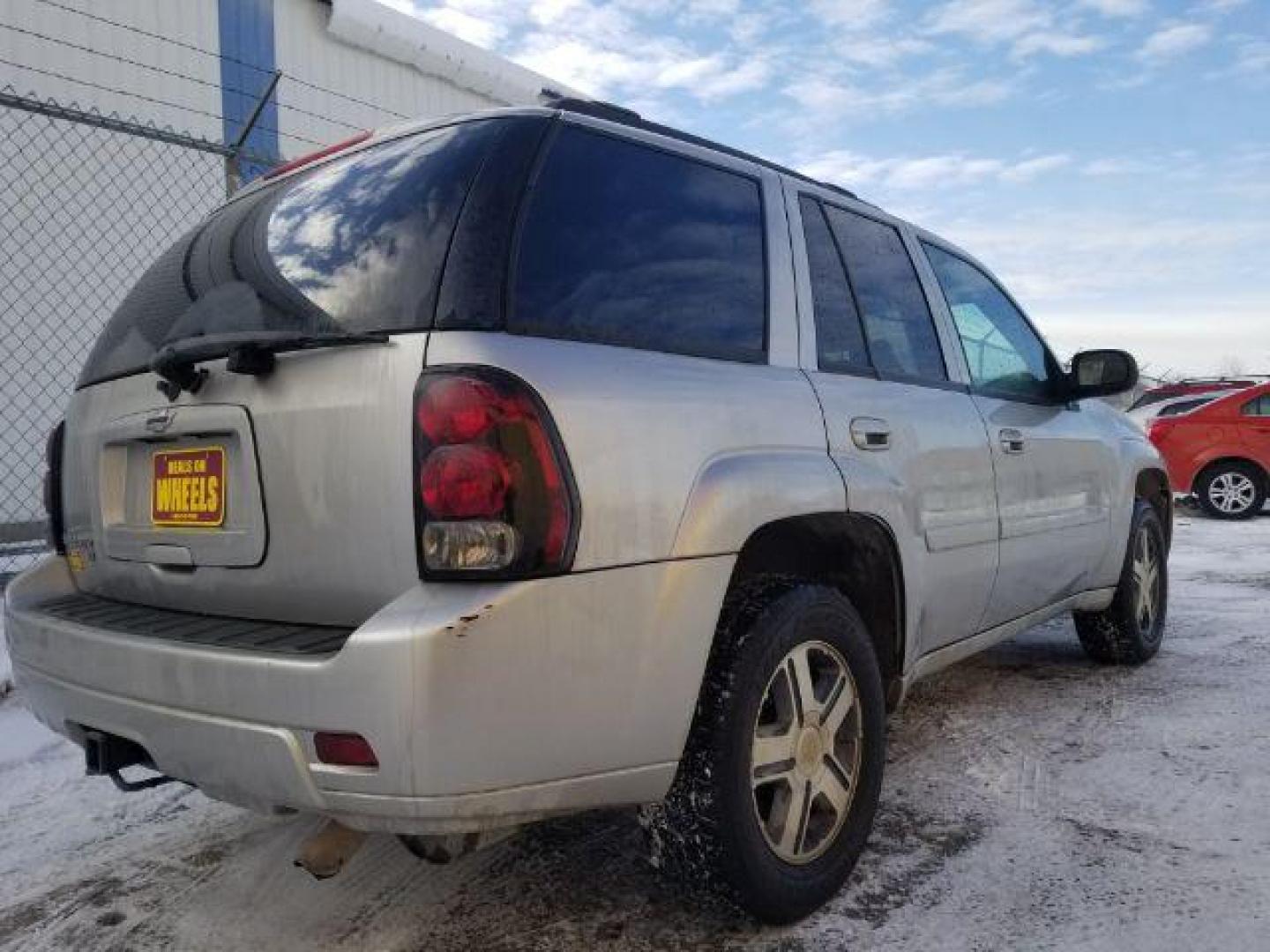 2008 Chevrolet TrailBlazer LT2 4WD (1GNDT13S882) with an 4.2L L6 DOHC 24V engine, 4-Speed Automatic transmission, located at 1800 West Broadway, Missoula, 59808, (406) 543-1986, 46.881348, -114.023628 - Photo#4