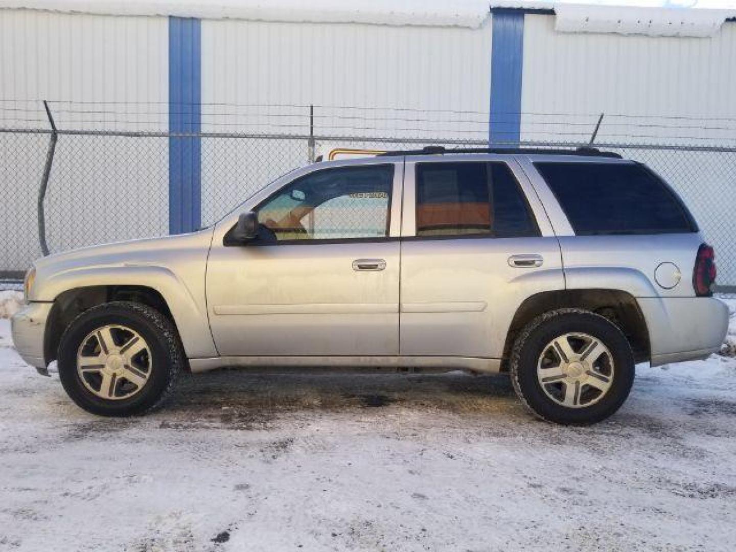 2008 Chevrolet TrailBlazer LT2 4WD (1GNDT13S882) with an 4.2L L6 DOHC 24V engine, 4-Speed Automatic transmission, located at 1800 West Broadway, Missoula, 59808, (406) 543-1986, 46.881348, -114.023628 - Photo#6