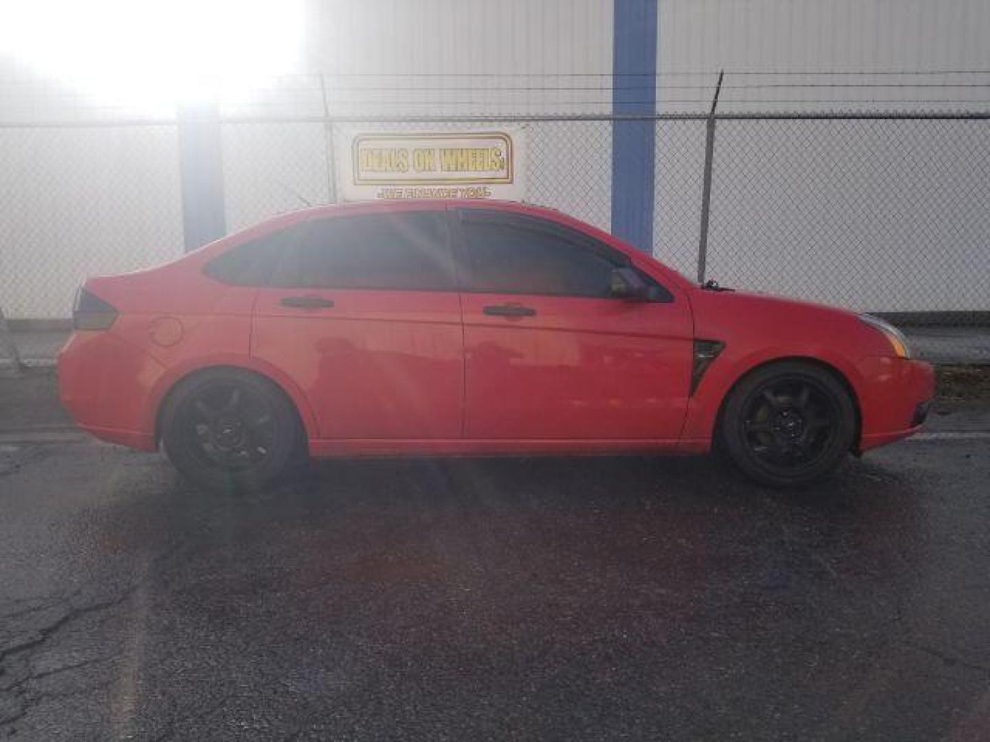 2008 Ford Focus SE Sedan (1FAHP35N18W) with an 2.0L L4 DOHC 16V engine, located at 1800 West Broadway, Missoula, 59808, (406) 543-1986, 46.881348, -114.023628 - Photo#11