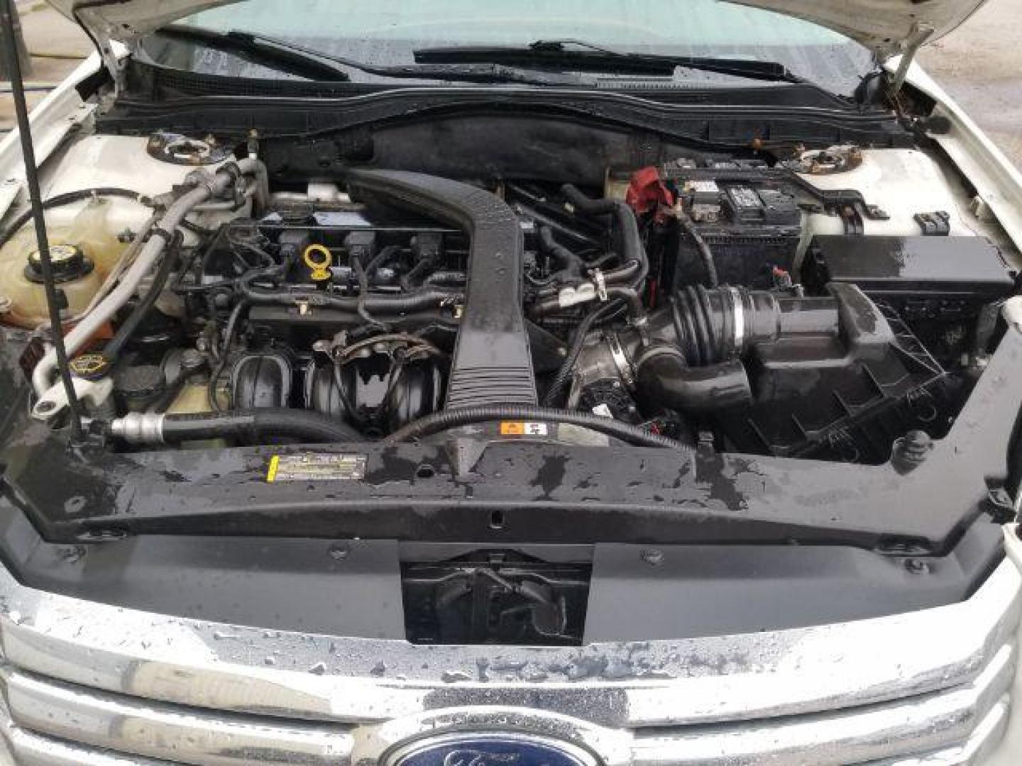 2008 Ford Fusion S (3FAHP06Z58R) with an 2.3L L4 DOHC 16V engine, located at 601 E. Idaho St., Kalispell, MT, 59901, (406) 300-4664, 0.000000, 0.000000 - Photo#13