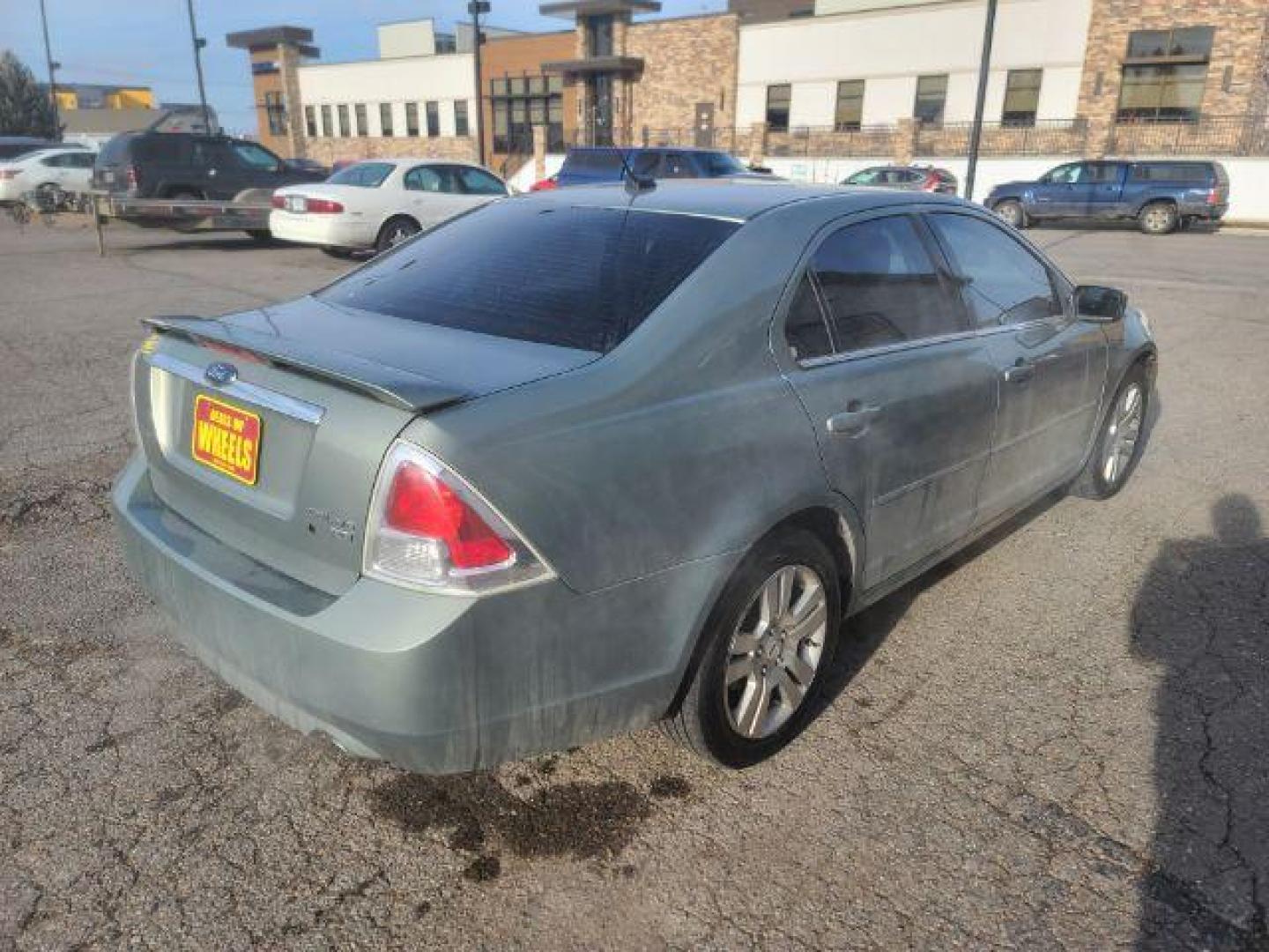 2008 Ford Fusion V6 SEL AWD (3FAHP02108R) with an 3.0L V6 DOHC 24V engine, located at 1800 West Broadway, Missoula, 59808, (406) 543-1986, 46.881348, -114.023628 - Photo#3