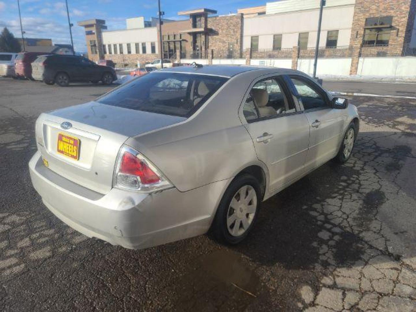 2008 Ford Fusion S (3FAHP06Z58R) with an 2.3L L4 DOHC 16V engine, located at 4047 Montana Ave., Billings, MT, 59101, 45.770847, -108.529800 - Photo#3