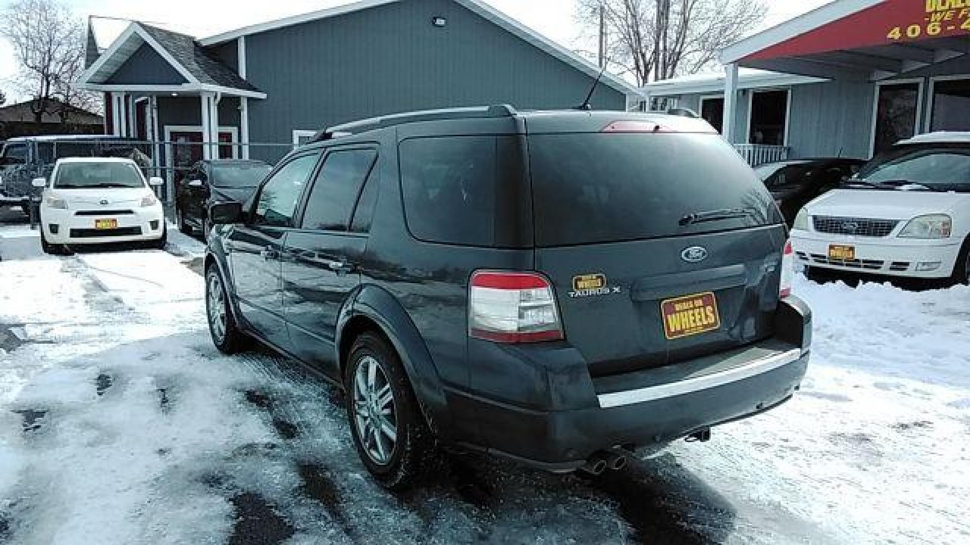 2008 Ford Taurus X Limited AWD (1FMDK06W28G) with an 3.5L V6 DOHC 24V engine, 6-Speed Automatic transmission, located at 1821 N Montana Ave., Helena, MT, 59601, 0.000000, 0.000000 - Photo#4