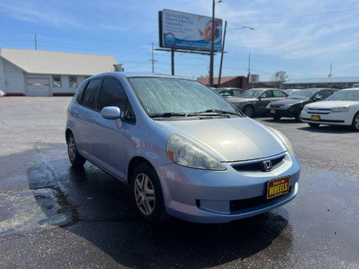 2008 Honda Fit 5-Speed MT (JHMGD37448S) with an 1.5L L4 SOHC 16V engine, 5-Speed Automatic transmission, located at 601 E. Idaho St., Kalispell, MT, 59901, (406) 300-4664, 0.000000, 0.000000 - Photo#6