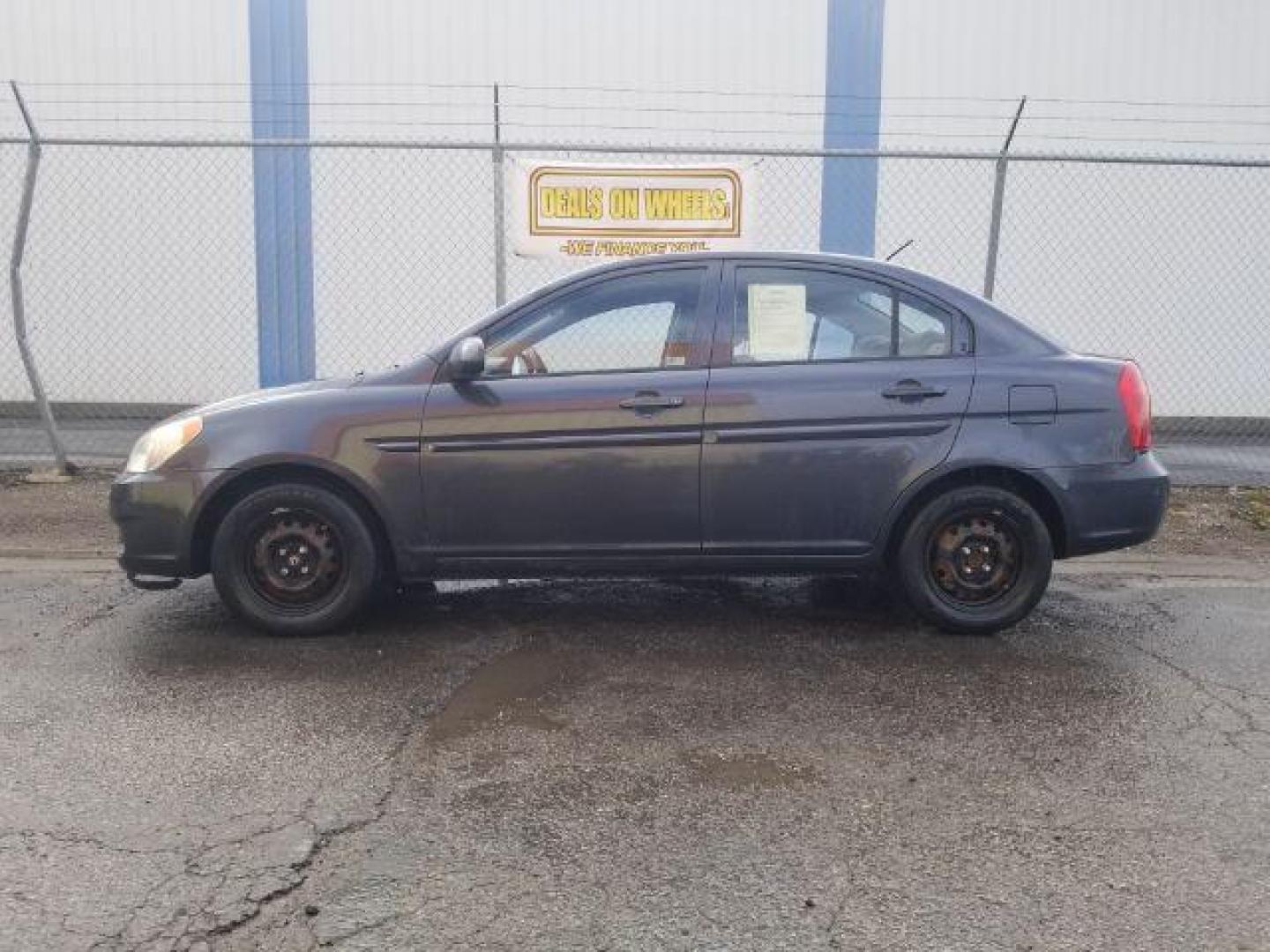 2008 Hyundai Accent GLS 4-Door (KMHCN46C48U) with an 1.6L L4 DOHC 16V engine, located at 601 E. Idaho St., Kalispell, MT, 59901, (406) 300-4664, 0.000000, 0.000000 - Photo#6