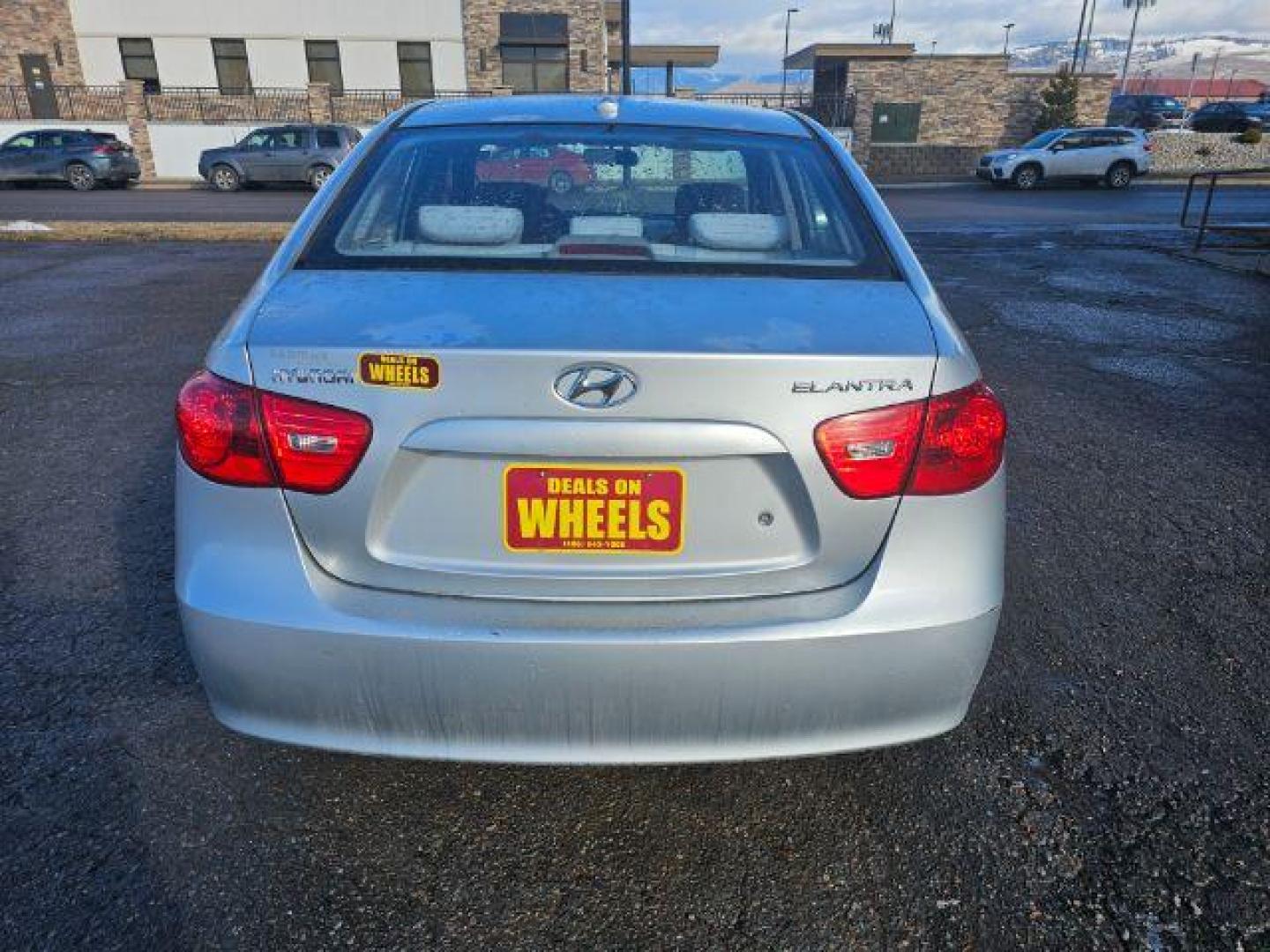 2008 Hyundai Elantra SE (KMHDU46D18U) with an 2.0L L4 DOHC 16V engine, located at 1800 West Broadway, Missoula, 59808, (406) 543-1986, 46.881348, -114.023628 - Photo#4