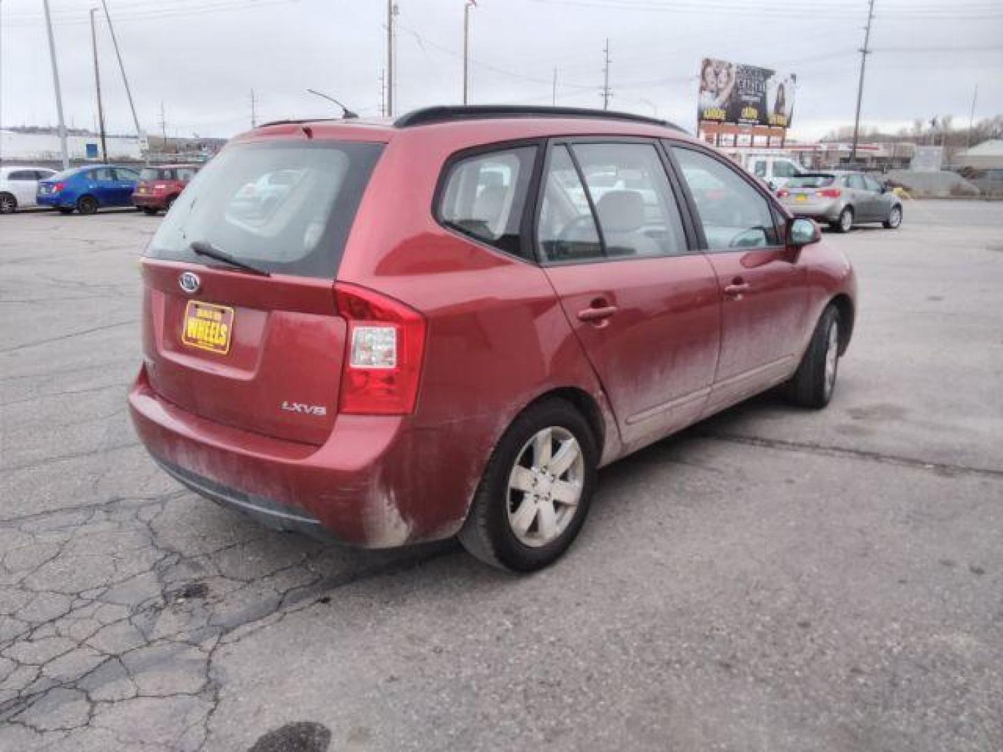 2008 Kia Rondo EX V6 (KNAFG526587) with an 2.7L V6 DOHC 24V engine, 4-Speed Automatic transmission, located at 4047 Montana Ave., Billings, MT, 59101, 45.770847, -108.529800 - Photo#3