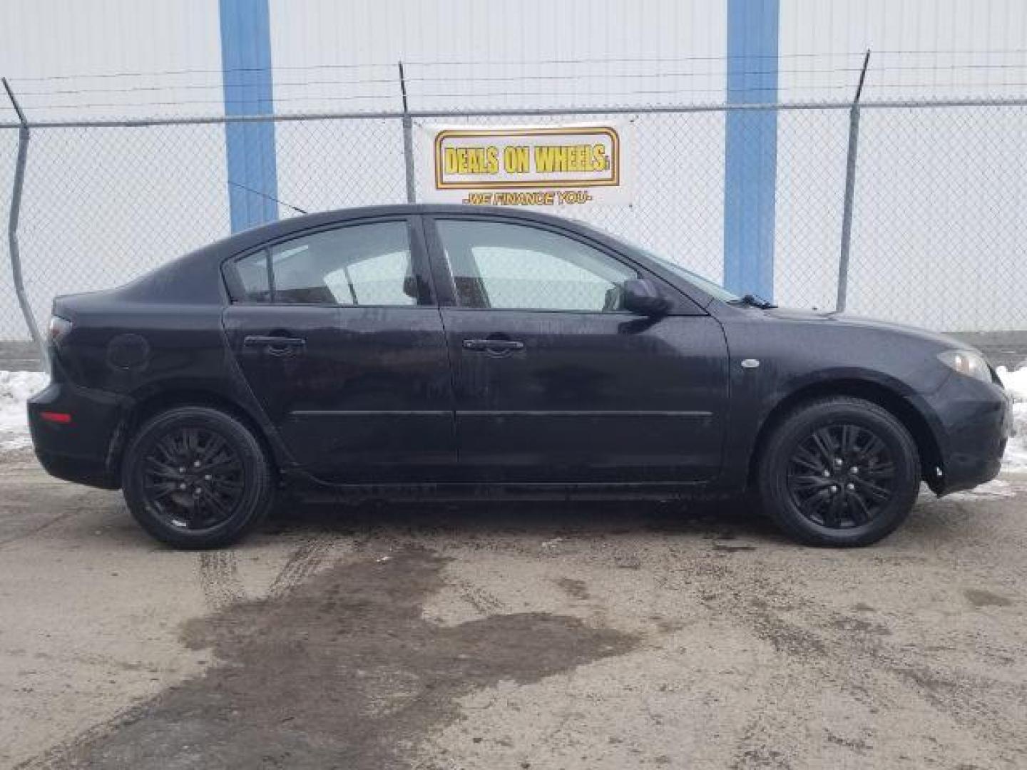 2008 Mazda MAZDA3 i Sport 4-Door (JM1BK12F781) with an 2.0L L4 DOHC 16V engine, located at 1821 N Montana Ave., Helena, MT, 59601, 0.000000, 0.000000 - Photo#3