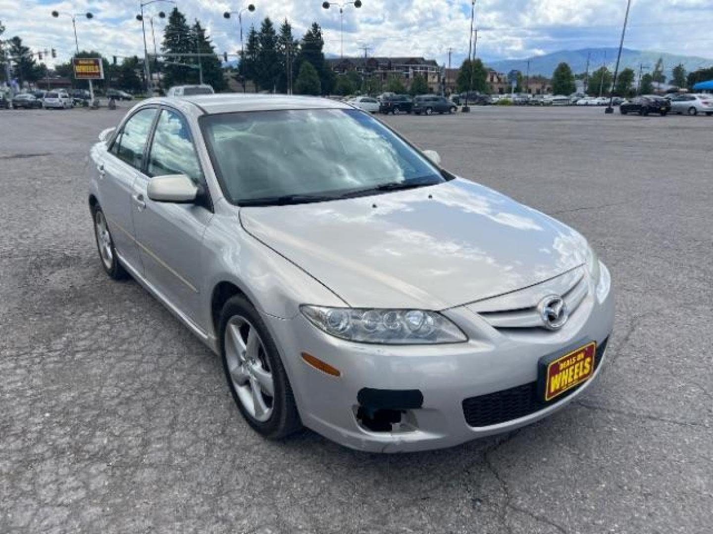 2008 Mazda Mazda6 i Sports Sedan Touri (1YVHP80C185) with an 2.3L L4 DOHC 16V engine, 5-Speed Automatic transmission, located at 1800 West Broadway, Missoula, 59808, (406) 543-1986, 46.881348, -114.023628 - Photo#2