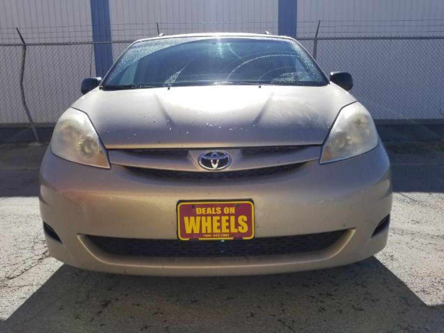 2008 Desert Sand Mica Toyota Sienna CE FWD 8-Passenger (5TDZK23C58S) with an 3.5L V6 EFI DOHC 24V engine, 5-Speed Automatic transmission, located at 601 E. Idaho St., Kalispell, MT, 59901, (406) 300-4664, 0.000000, 0.000000 - Photo#1