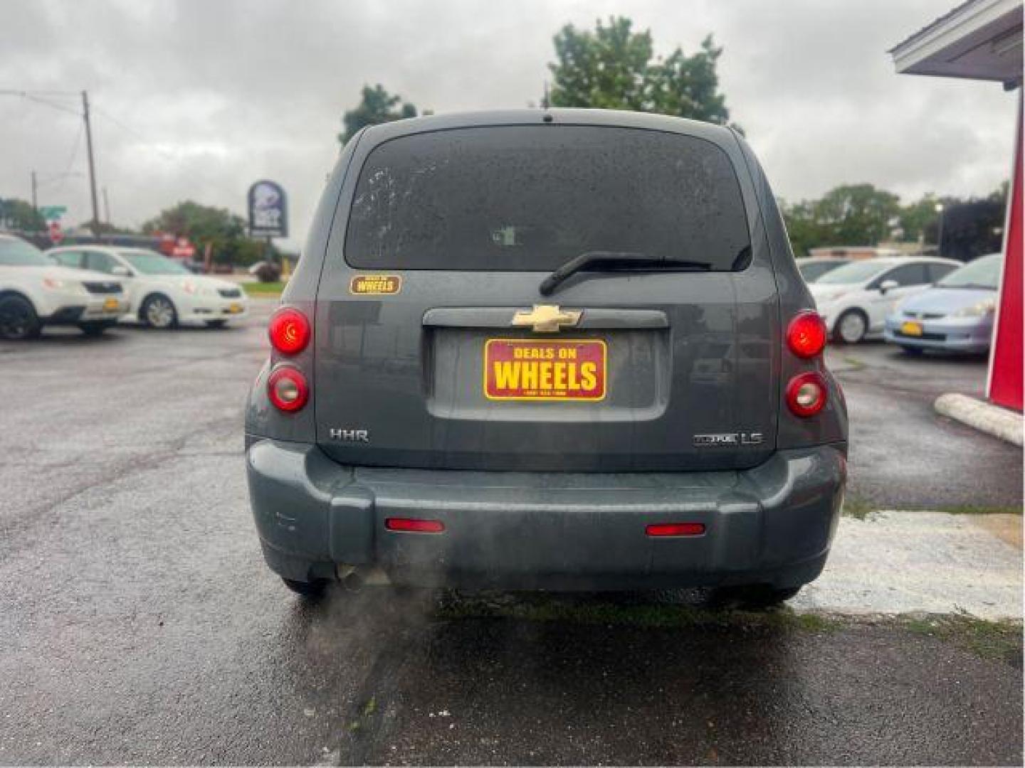 2009 Chevrolet HHR LS (3GNCA13B49S) with an 2.2L L4 DOHC 16V engine, 4-Speed Automatic transmission, located at 601 E. Idaho St., Kalispell, MT, 59901, (406) 300-4664, 0.000000, 0.000000 - Photo#3