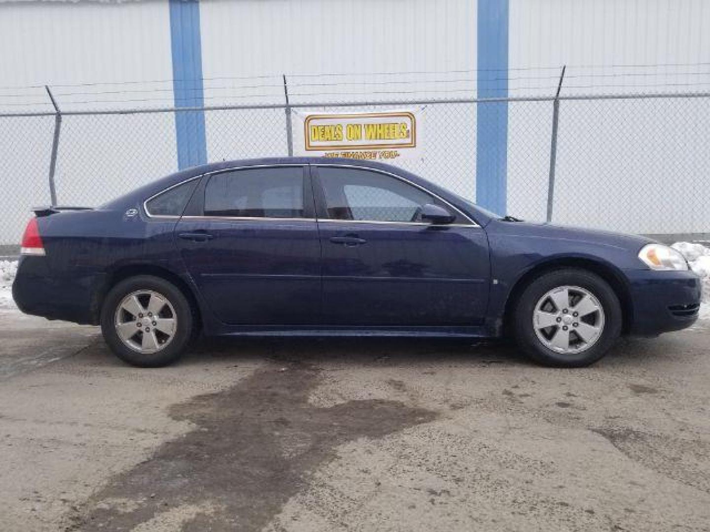 2009 Imperial Blue Metall Chevrolet Impala LT (2G1WT57KX91) with an 3.5L V6 OHV 12V FFV engine, 4-Speed Automatic transmission, located at 1800 West Broadway, Missoula, 59808, (406) 543-1986, 46.881348, -114.023628 - Photo#3